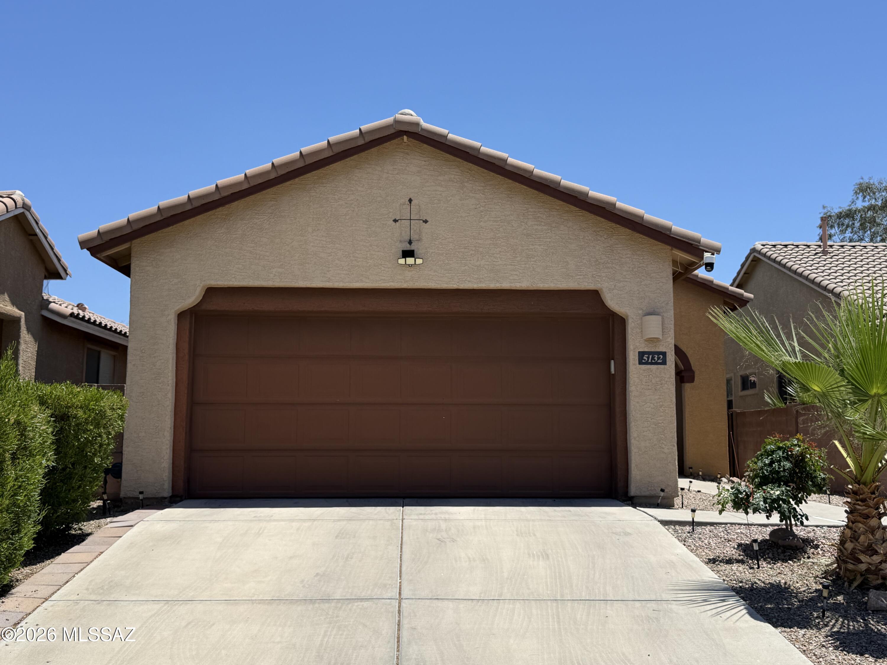 5132 N River Fringe Drive