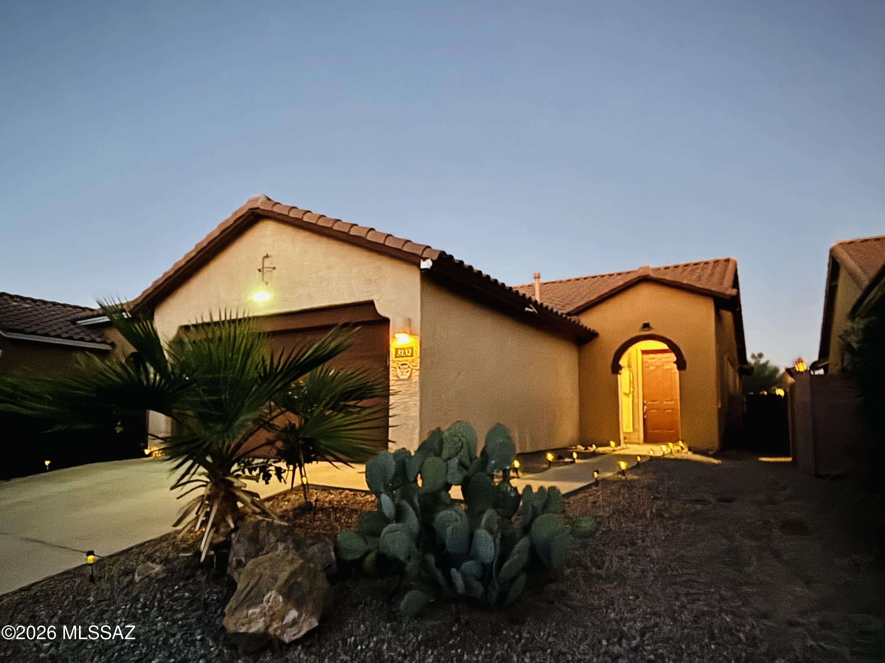 Paseo del Rio - Residential