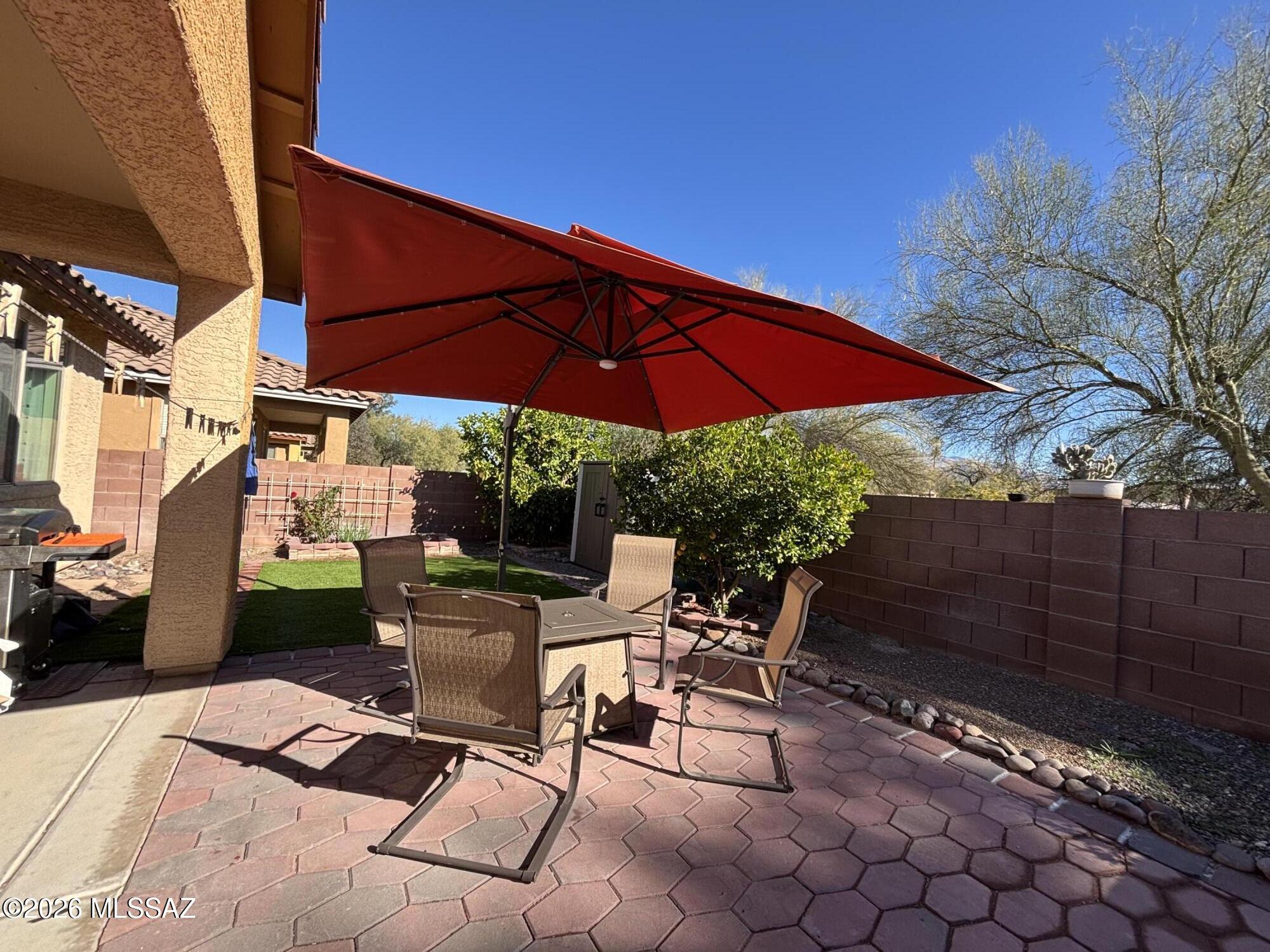 Paseo del Rio - Residential