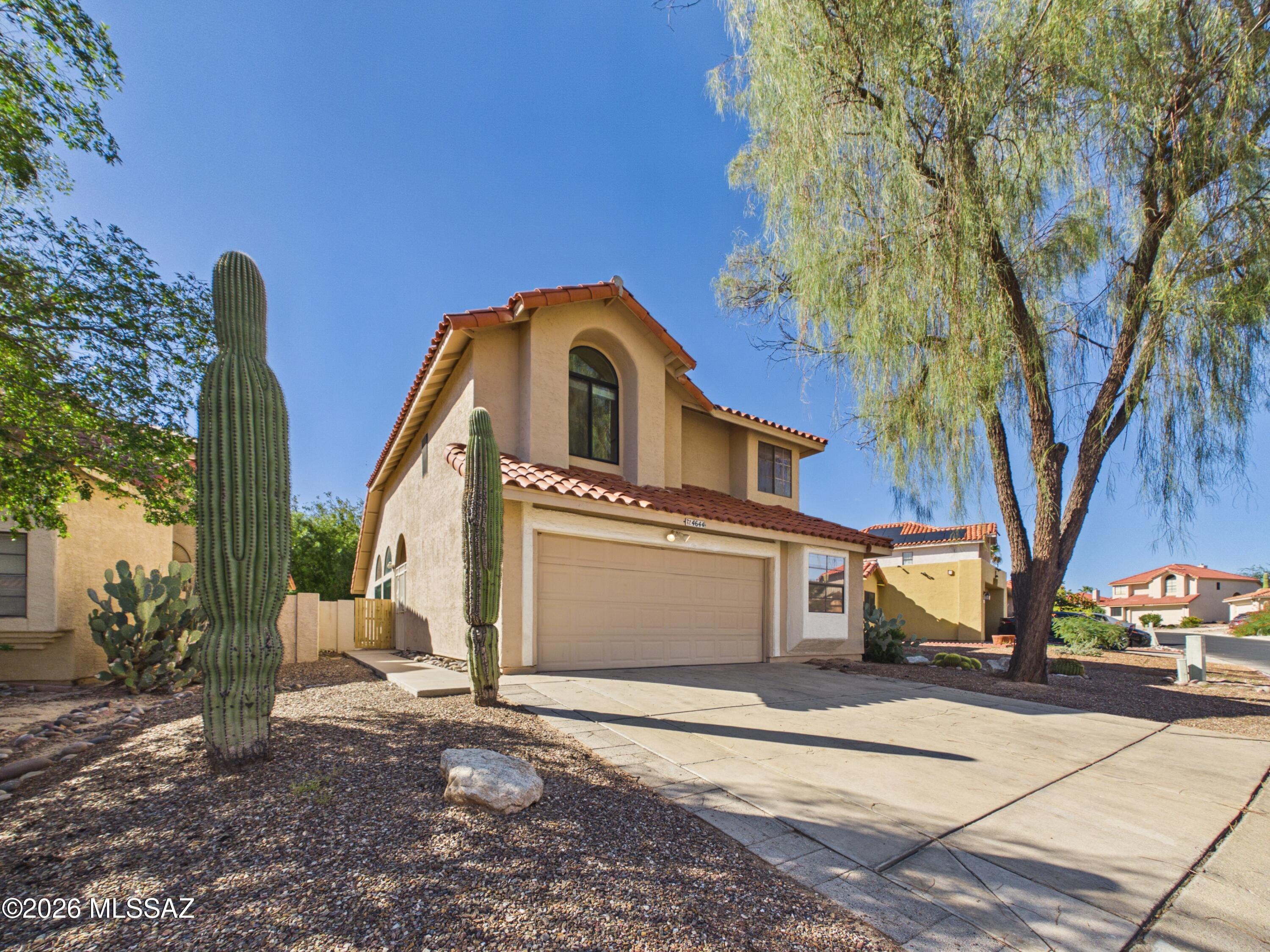 4644 W Lessing Lane