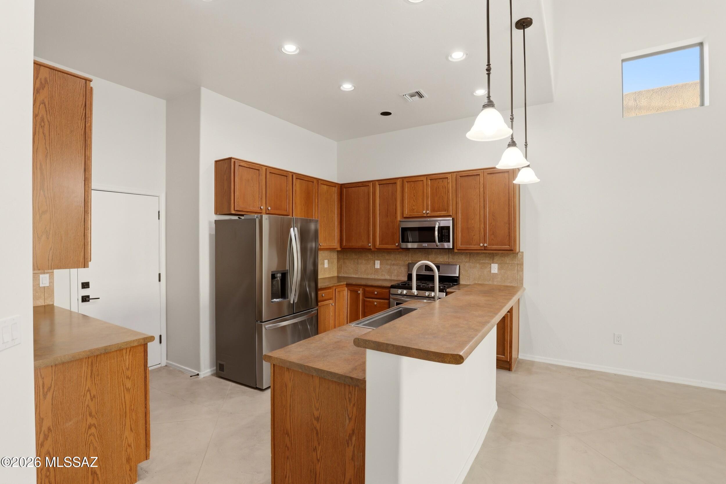Desert Links (1-48) - Residential