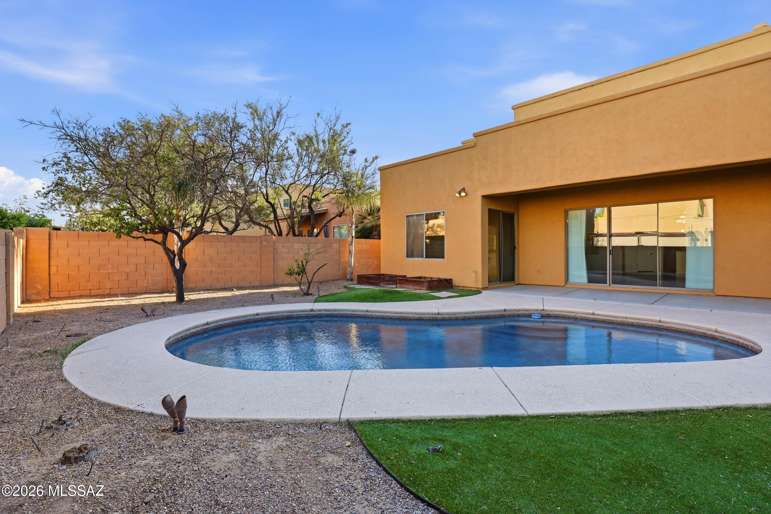 Desert Links (1-48) - Residential