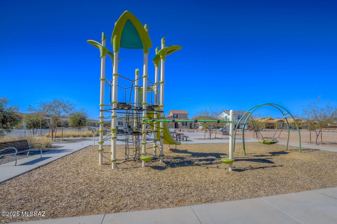 La Estancia De Tucson (1-330) - Residential