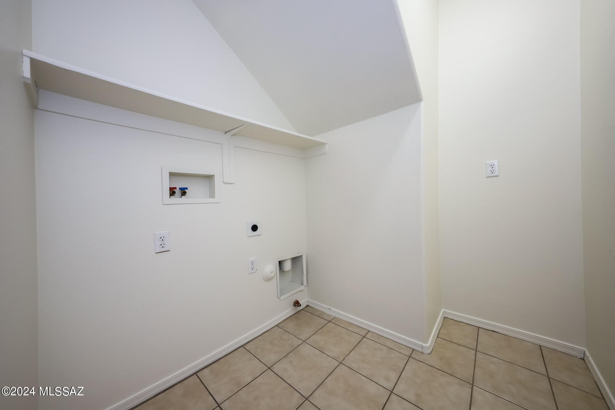 Presidio Ridge (1-99) - Residential Lease