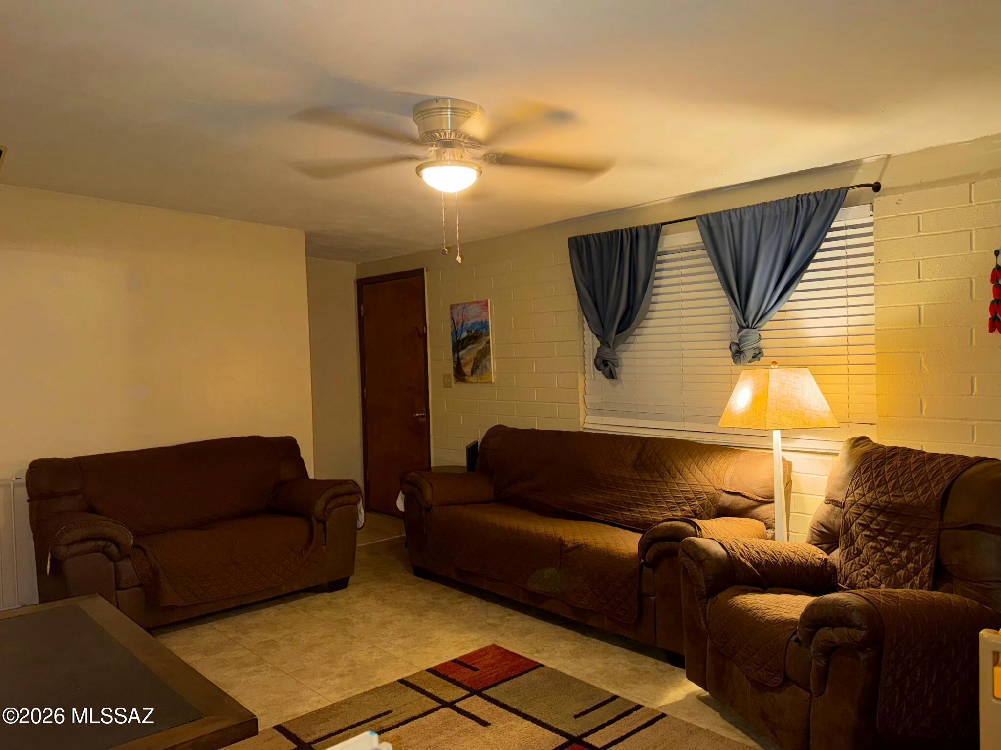 7477 E Desert Spring Drive