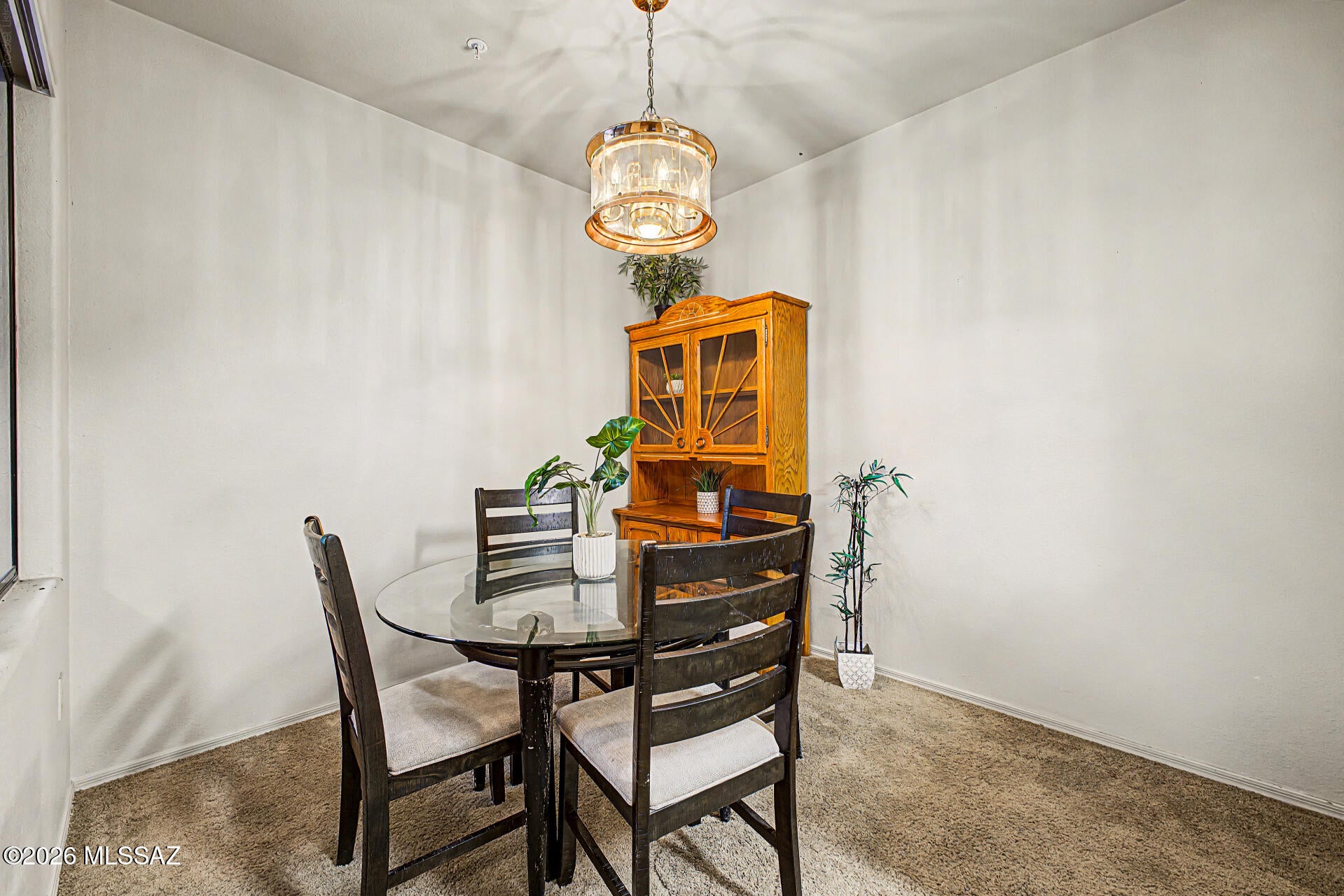 2550 E River Road 1102