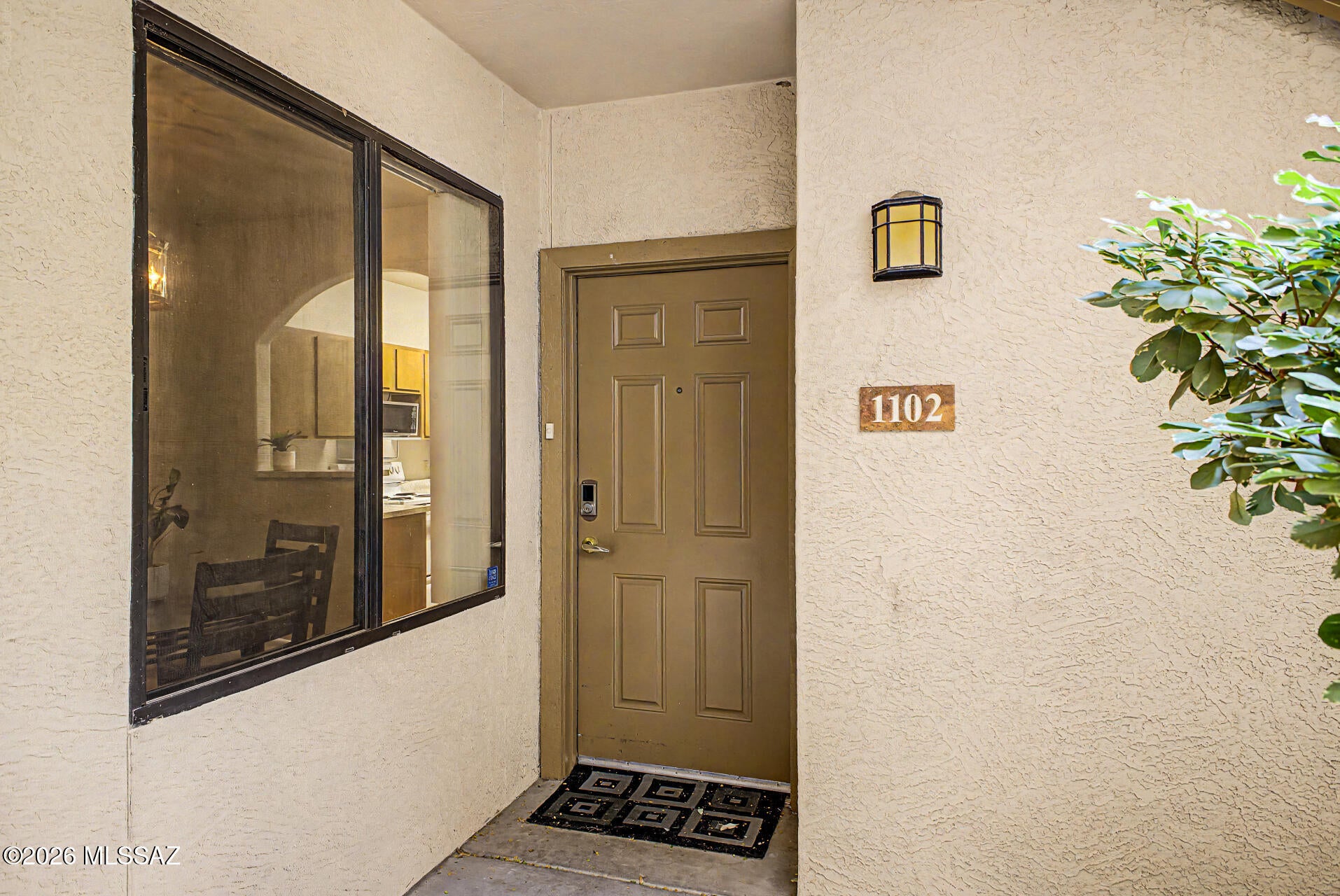 2550 E River Road 1102