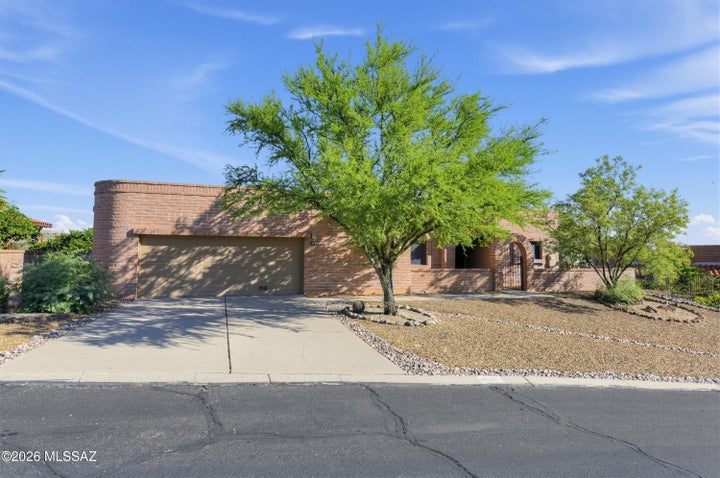 Photo 1 of 41 — 1750 W Camino Urbano, Green Valley, AZ 85622