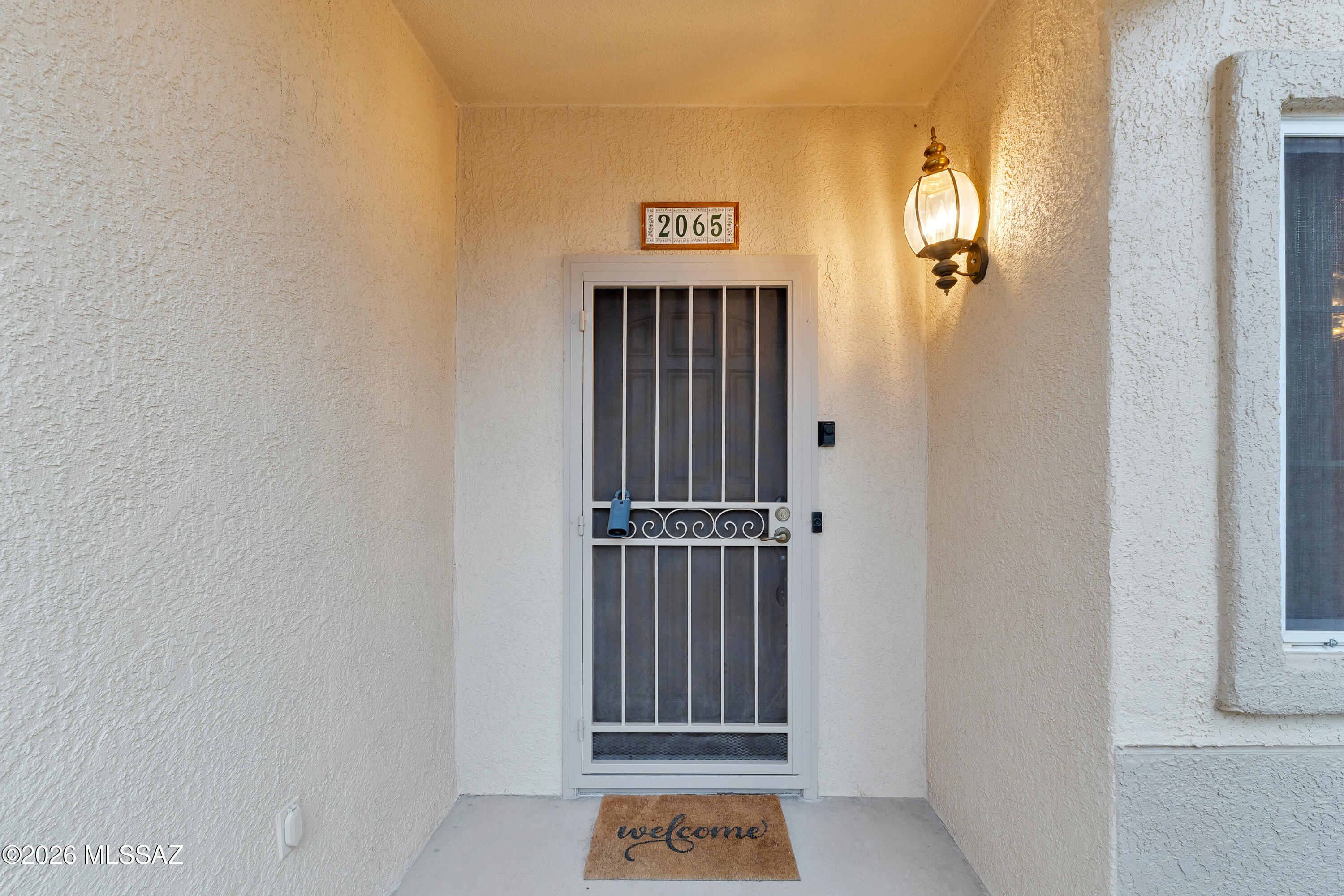 2065 E Bighorn Mountain Drive