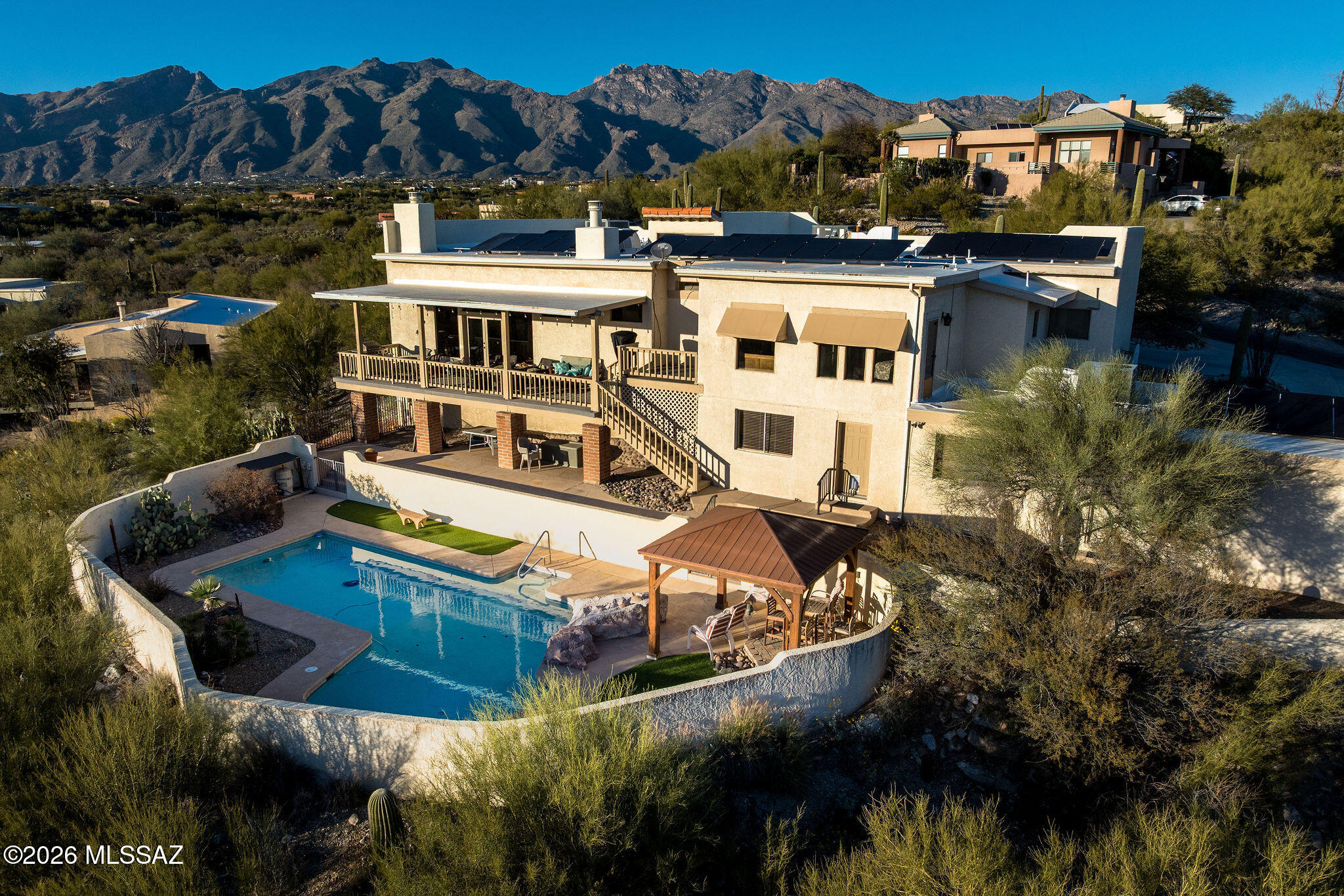 5738 E Camino Del Celador