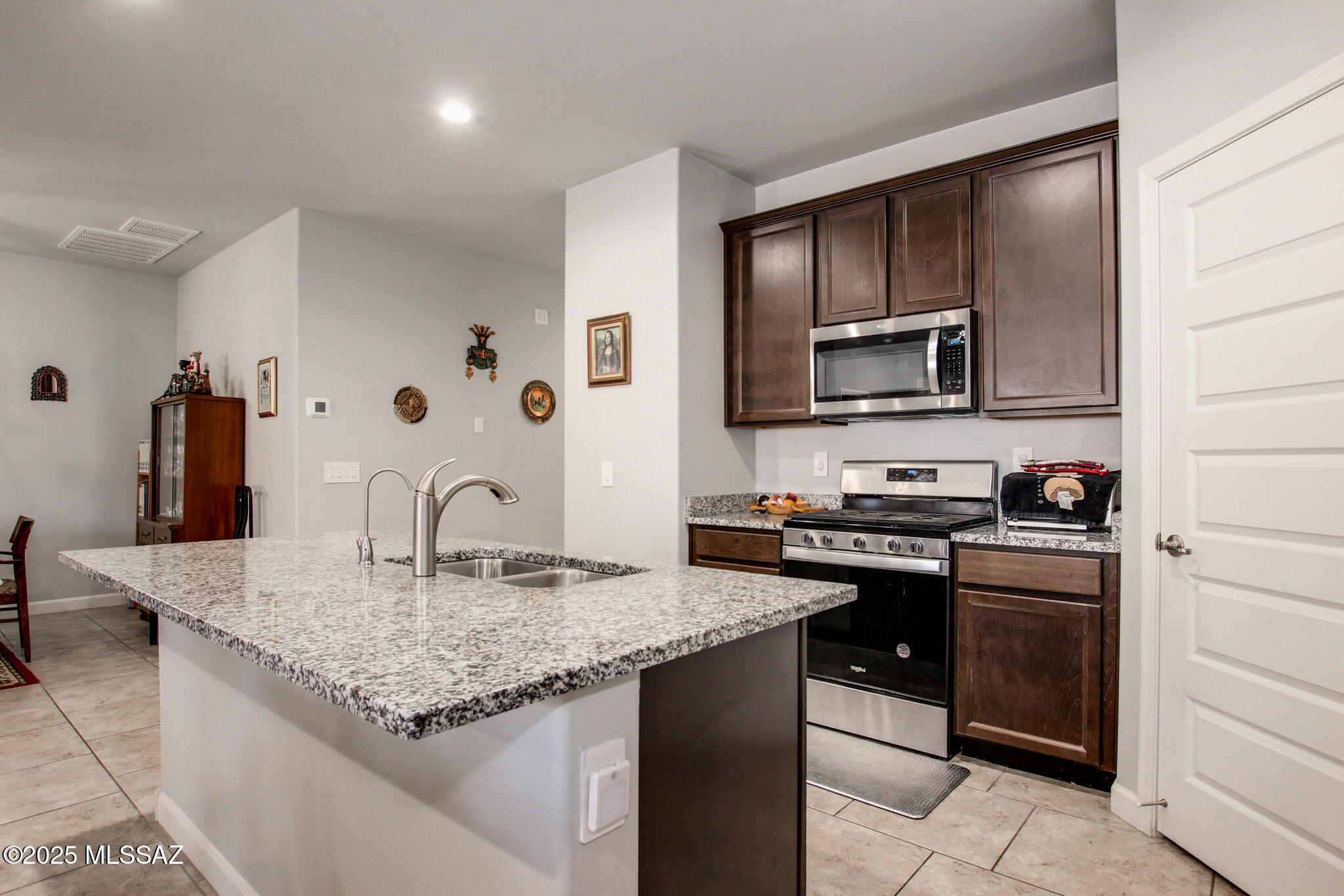 Saguaro Bloom 7A - Residential