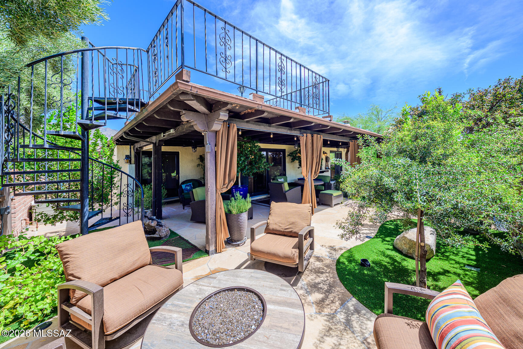 Catalina Pueblo NO.3 (89-117) - Residential