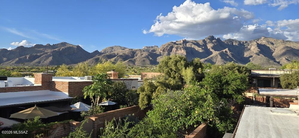 Catalina Pueblo NO.3 (89-117) - Residential