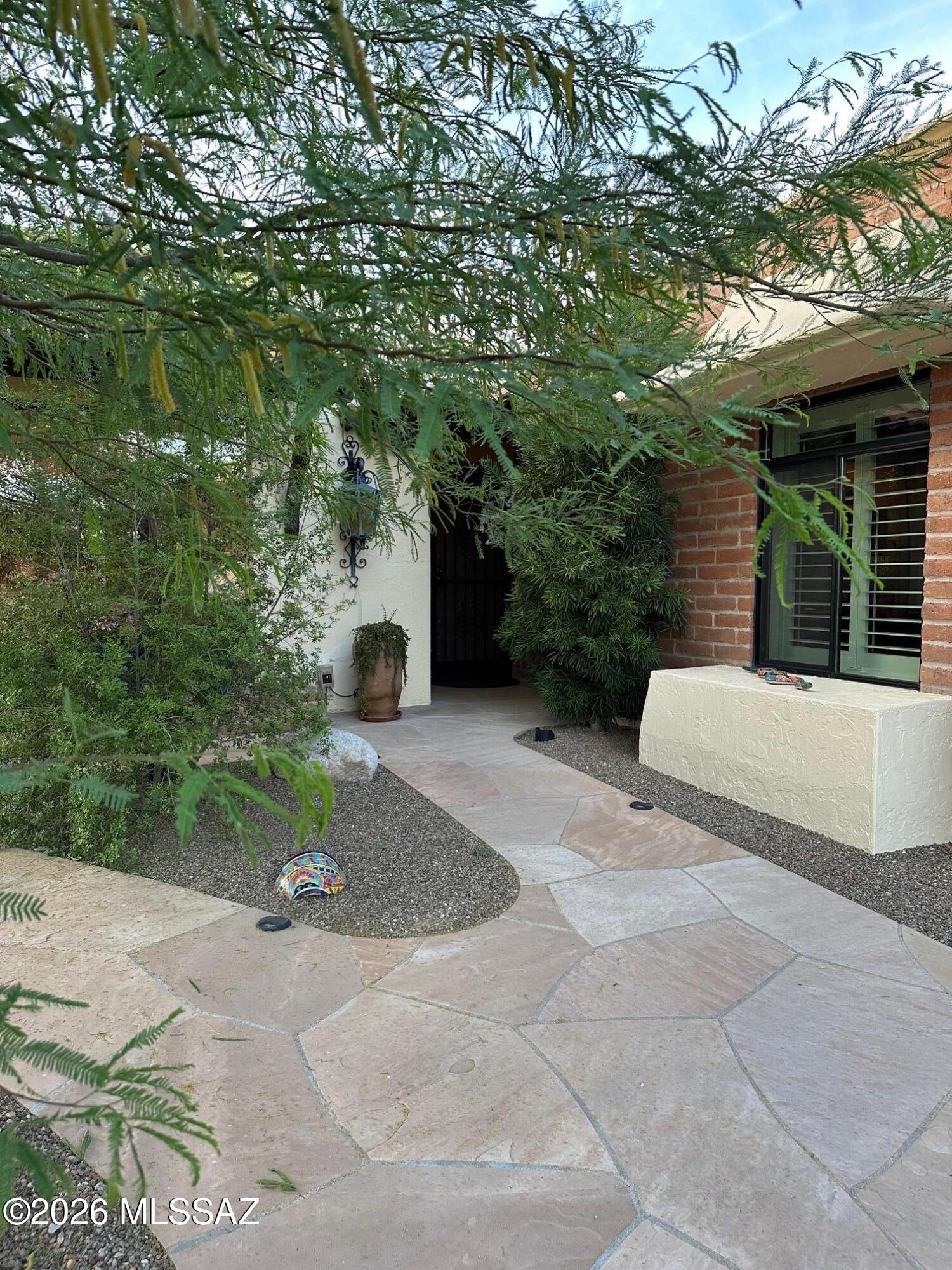 Catalina Pueblo NO.3 (89-117) - Residential