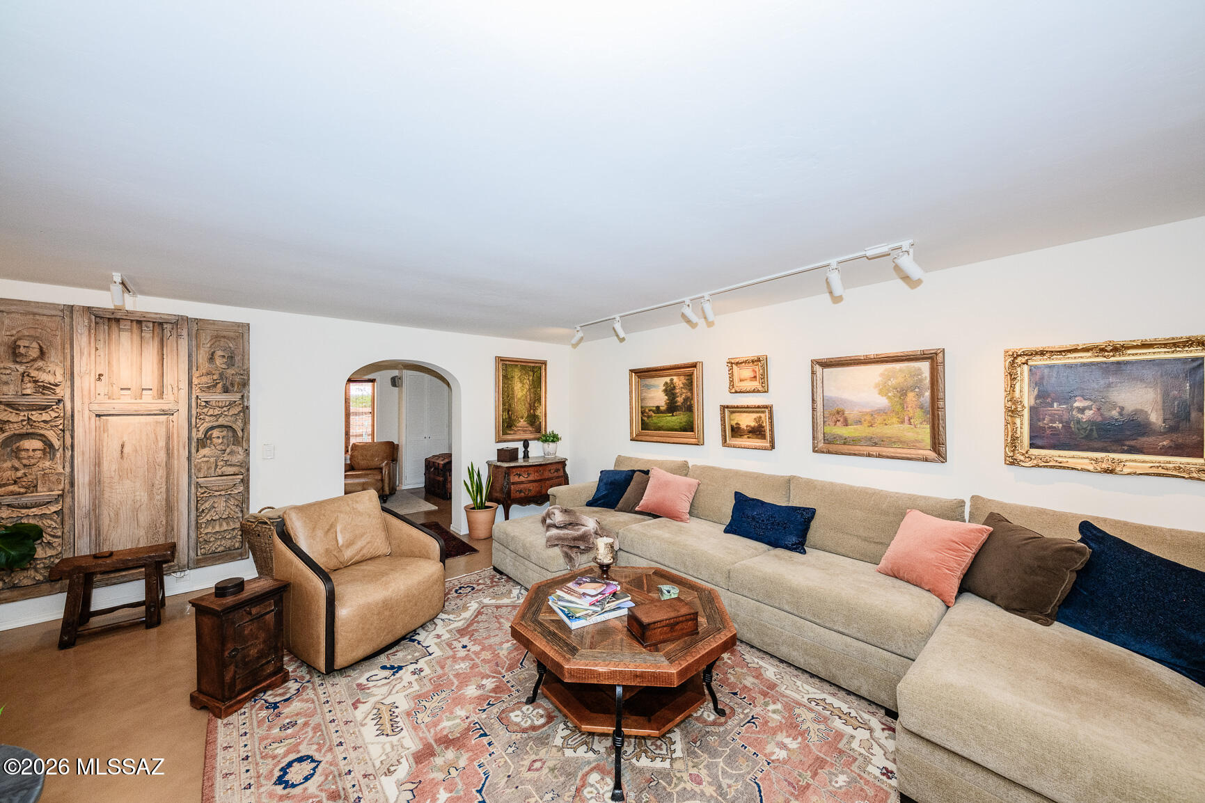 Catalina Pueblo NO.3 (89-117) - Residential