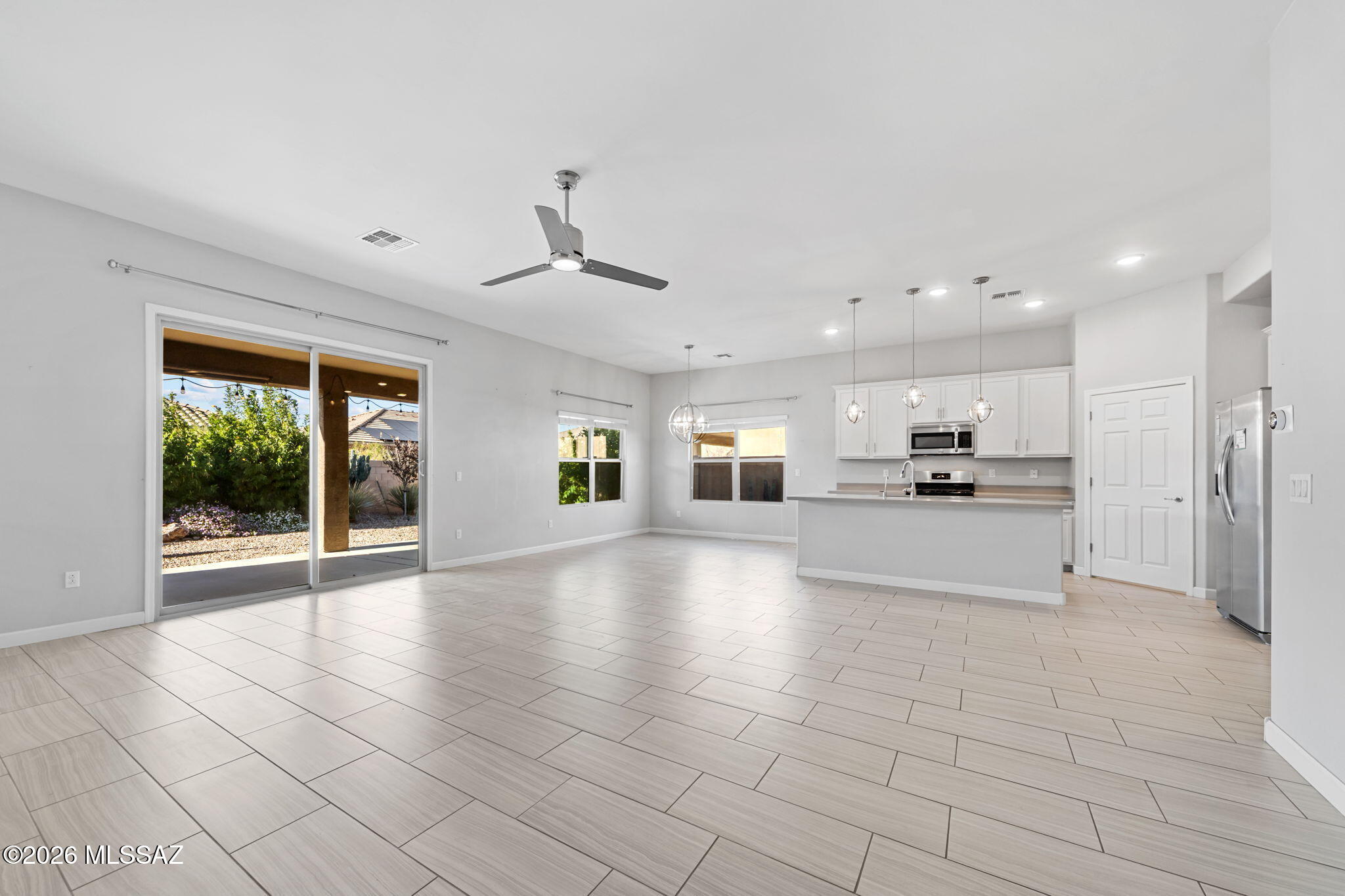 Saguaro Bloom 7B - Residential