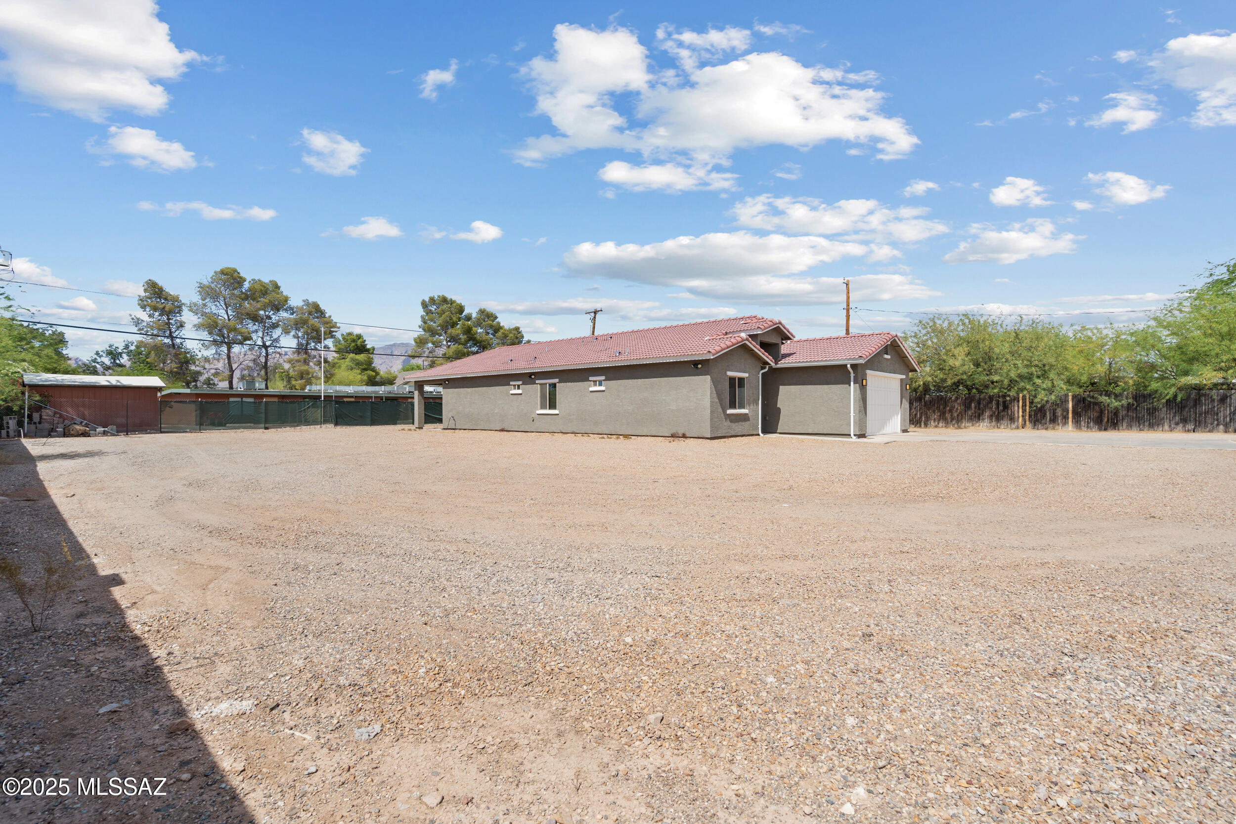 1941 E Greenlee Road