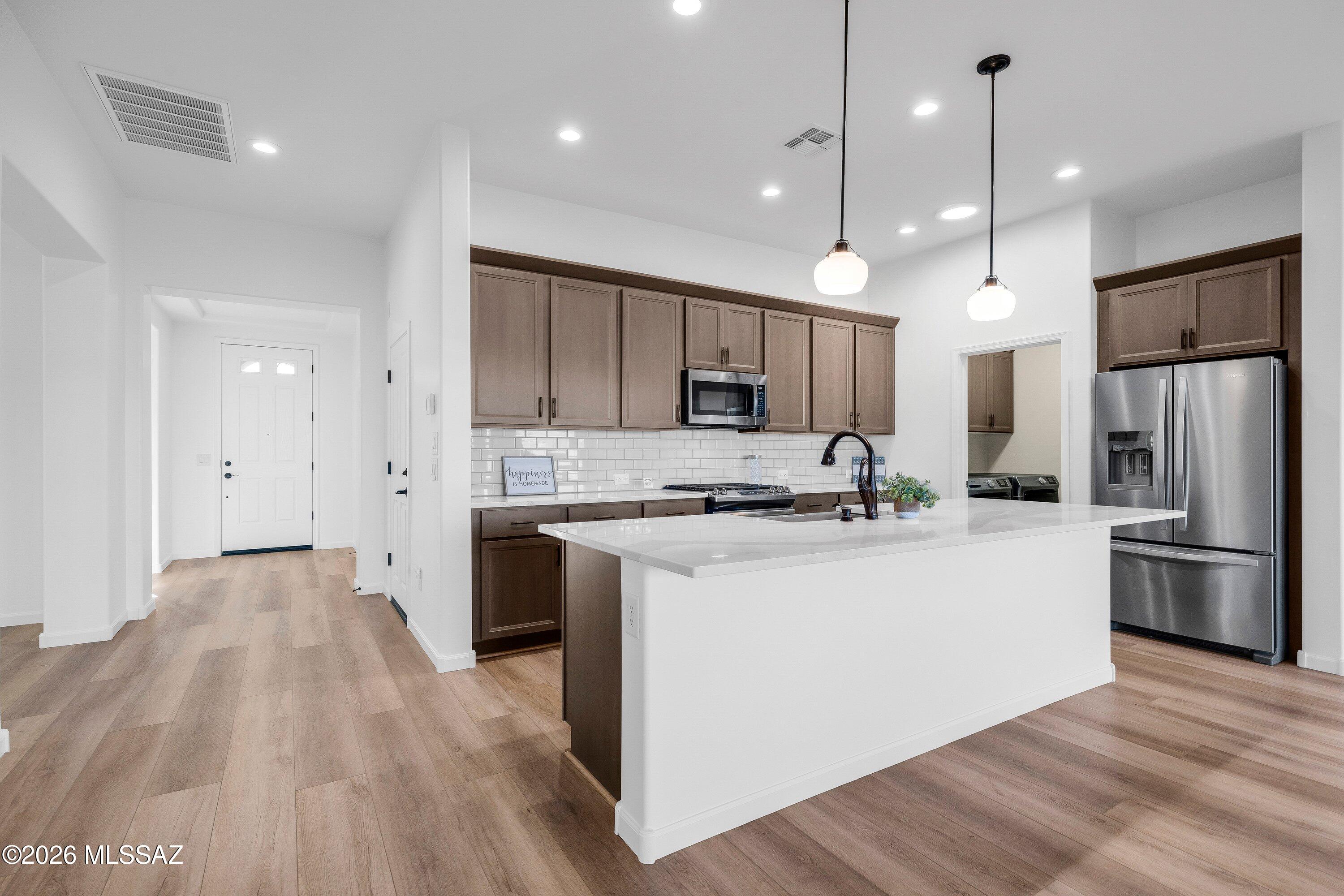 39474 S Summerwood Drive