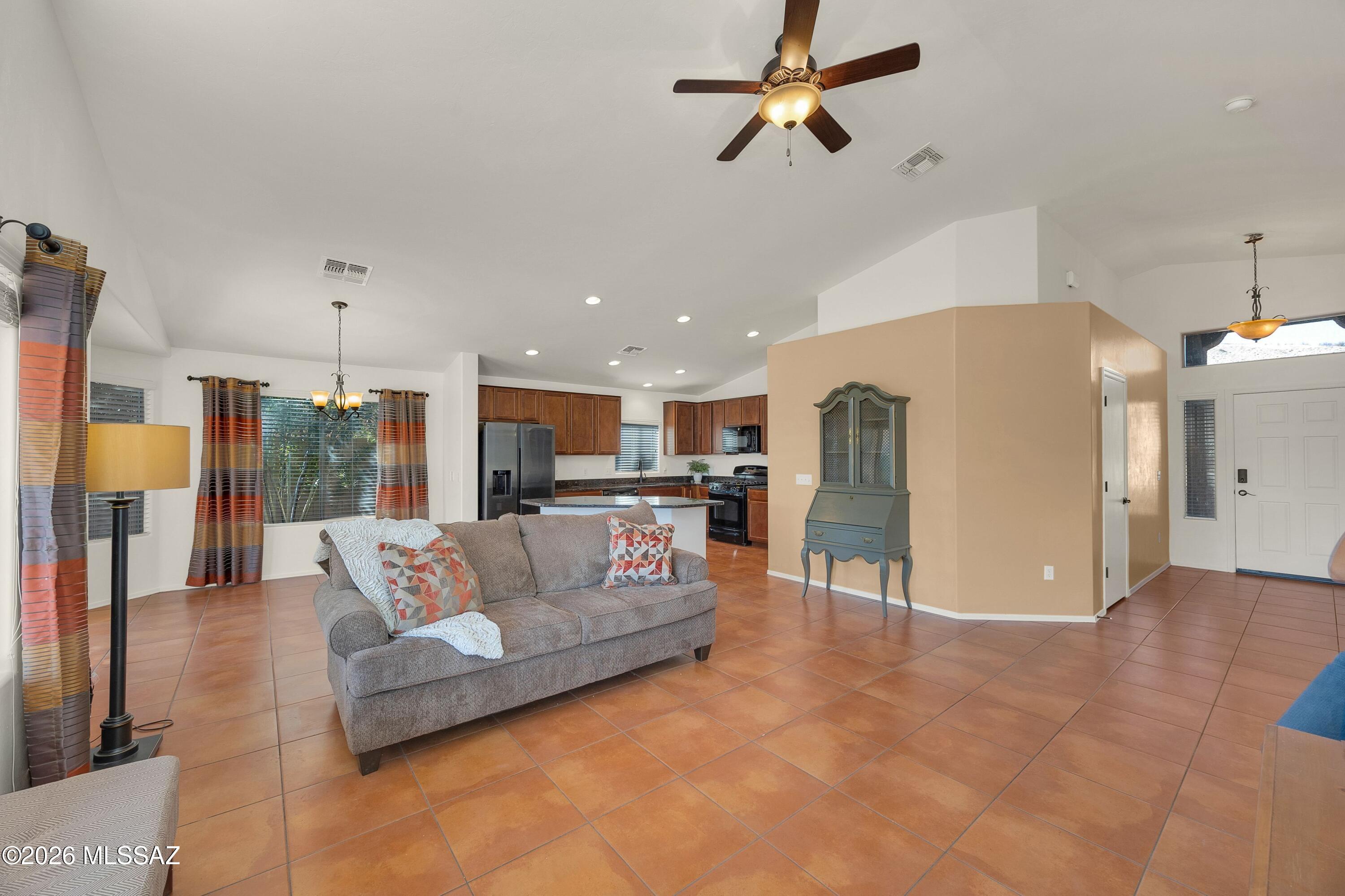Colonia De Los Alamos (BK1-45) - Residential