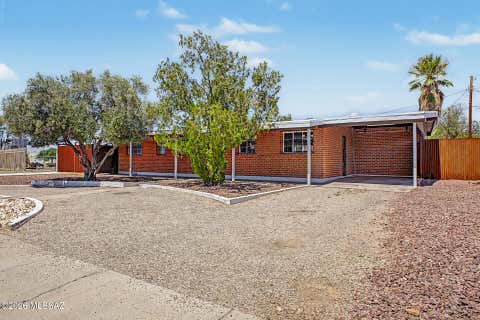 Photo of 5601 E 13th Street, Tucson, AZ 85711 (MLS # 22620283)