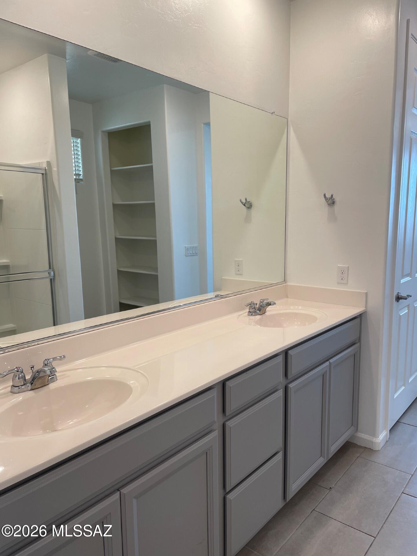 The Vistas At Rincon Knolls SQ20152600506 - Residential Lease