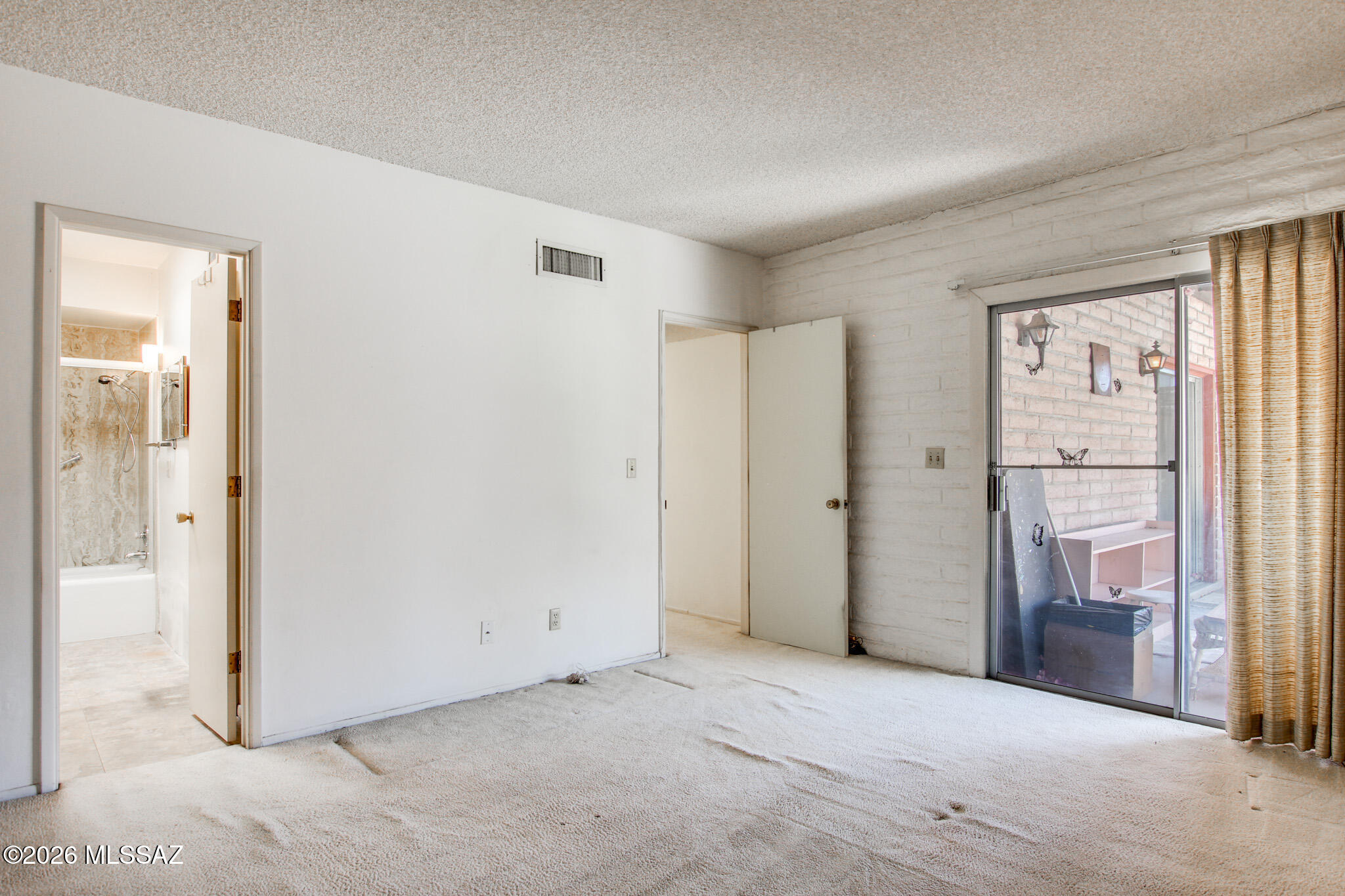 La Serena Townhouses (1-25) - Residential