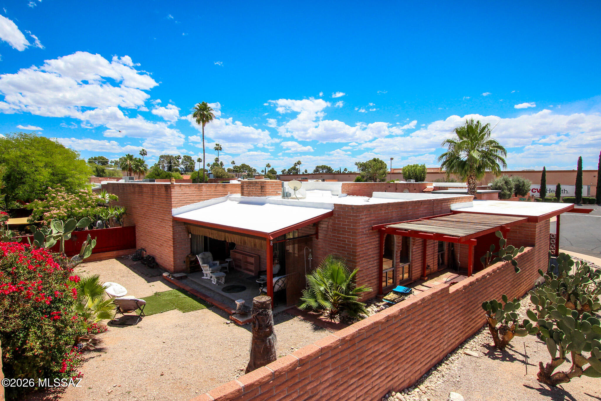 La Serena Townhouses (1-25) - Residential