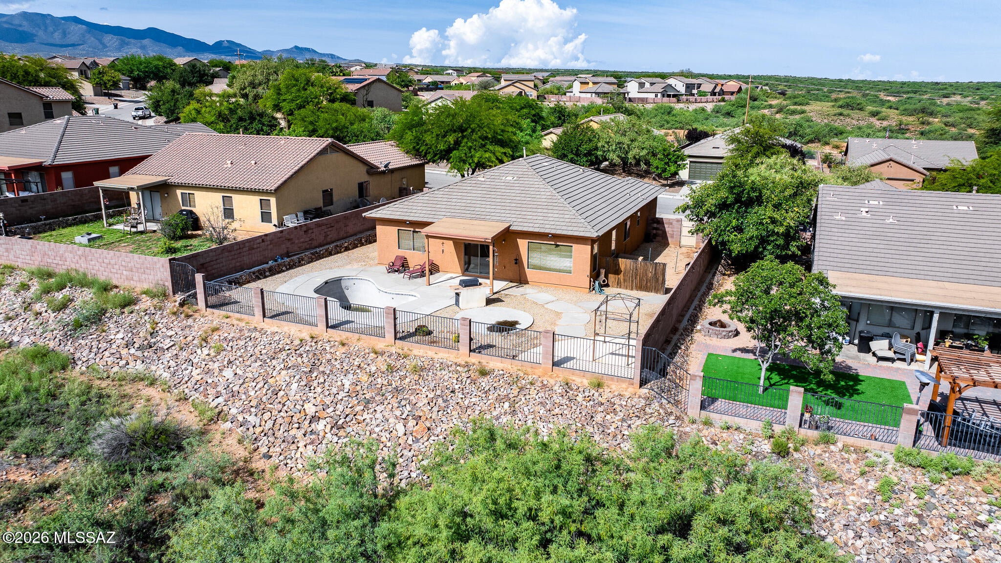 1031 S Limestone Street