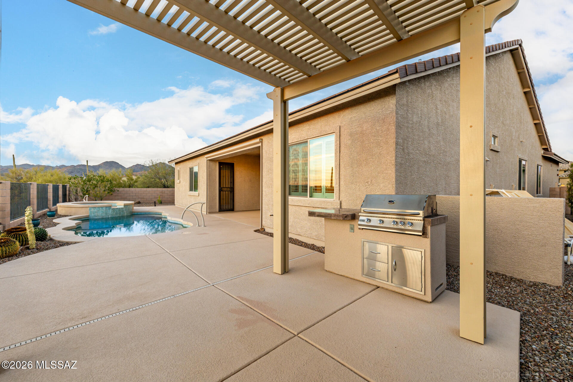 Preserve III at Dove Mtn (306-486,530-534,577-605) - Residential