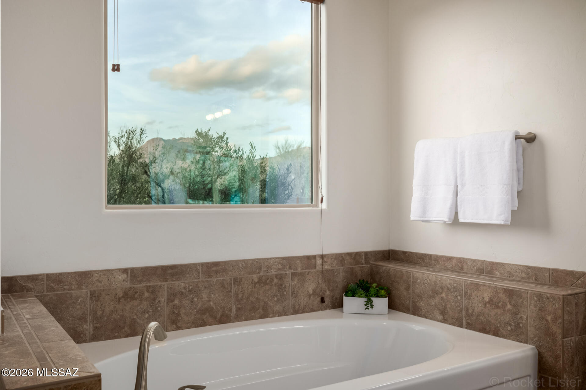 Preserve III at Dove Mtn (306-486,530-534,577-605) - Residential