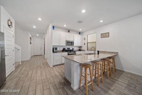 Photo of 757 W Calle El Teclado, Sahuarita, AZ 85629 (MLS # 22608126)