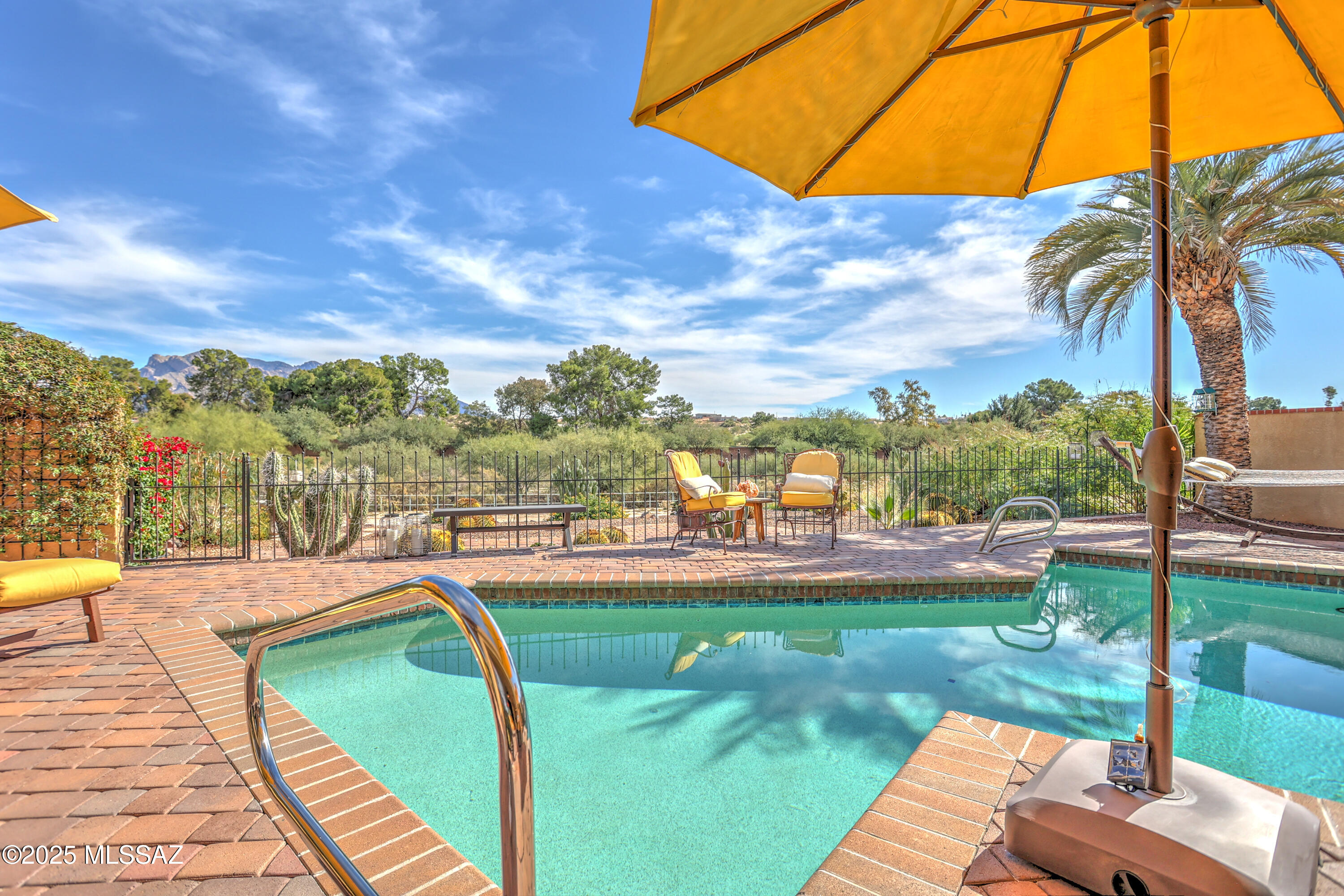 Tucson National Townhomes West(1-80) - Residential