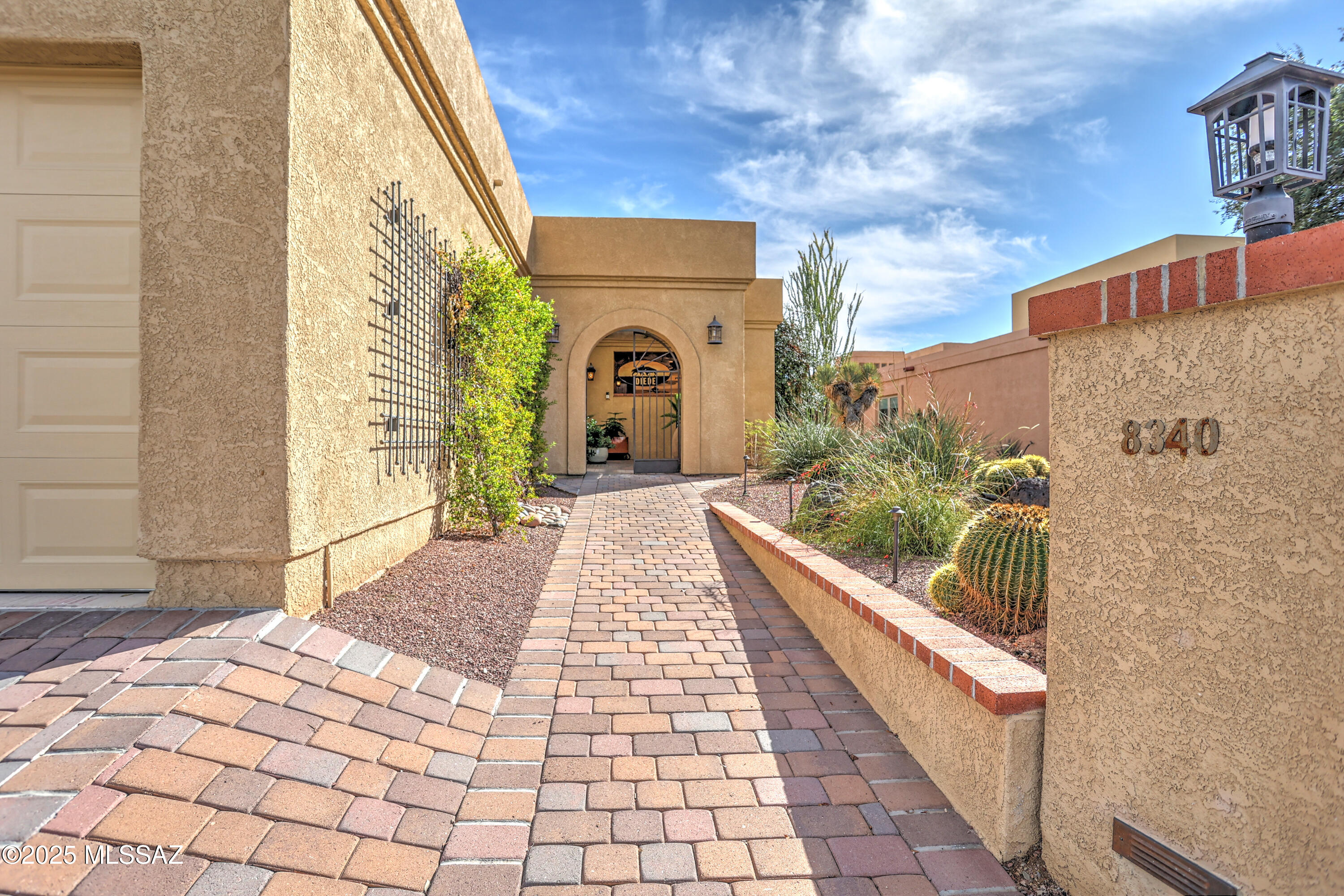 Tucson National Townhomes West(1-80) - Residential