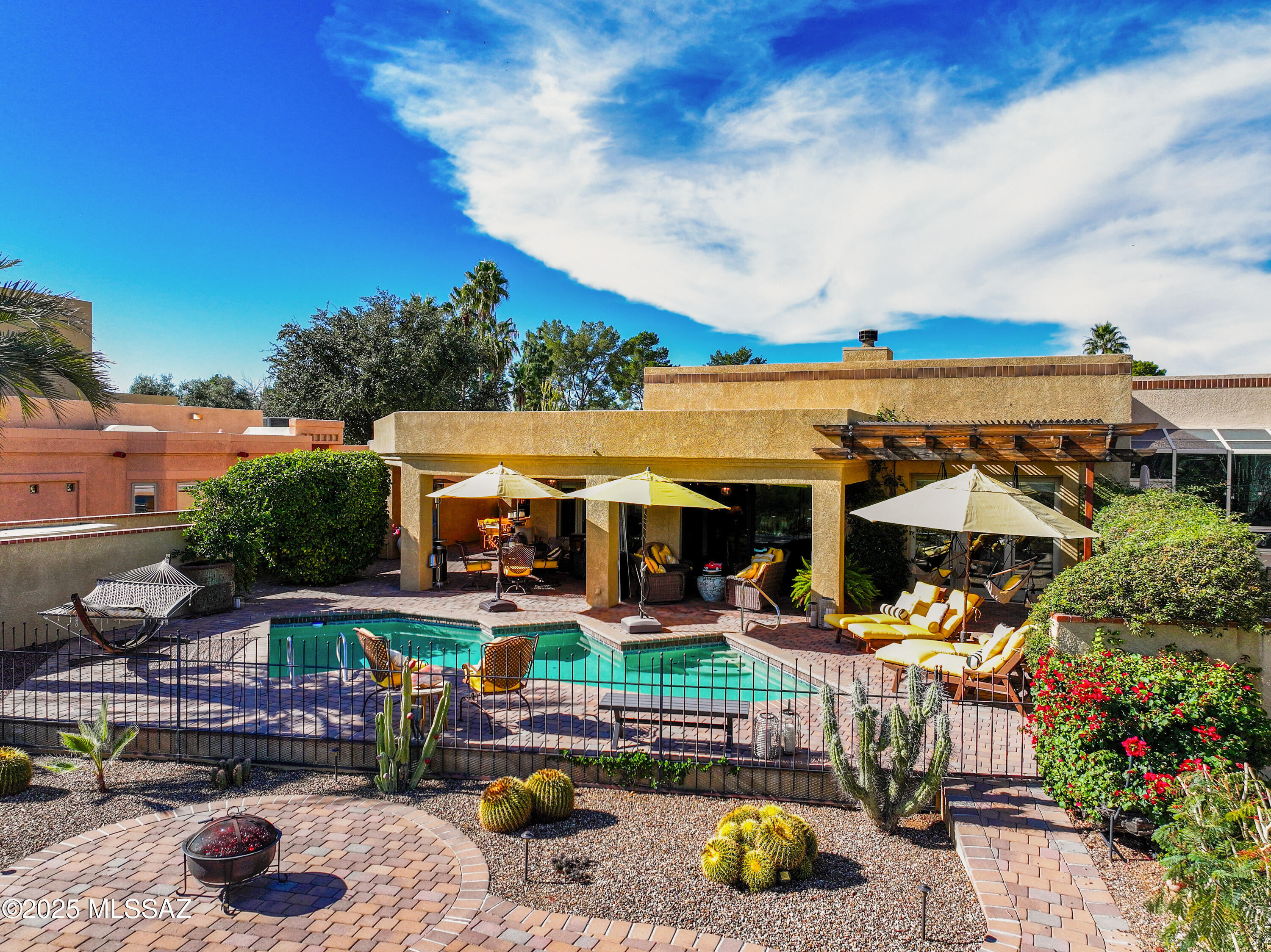 Tucson National Townhomes West(1-80) - Residential