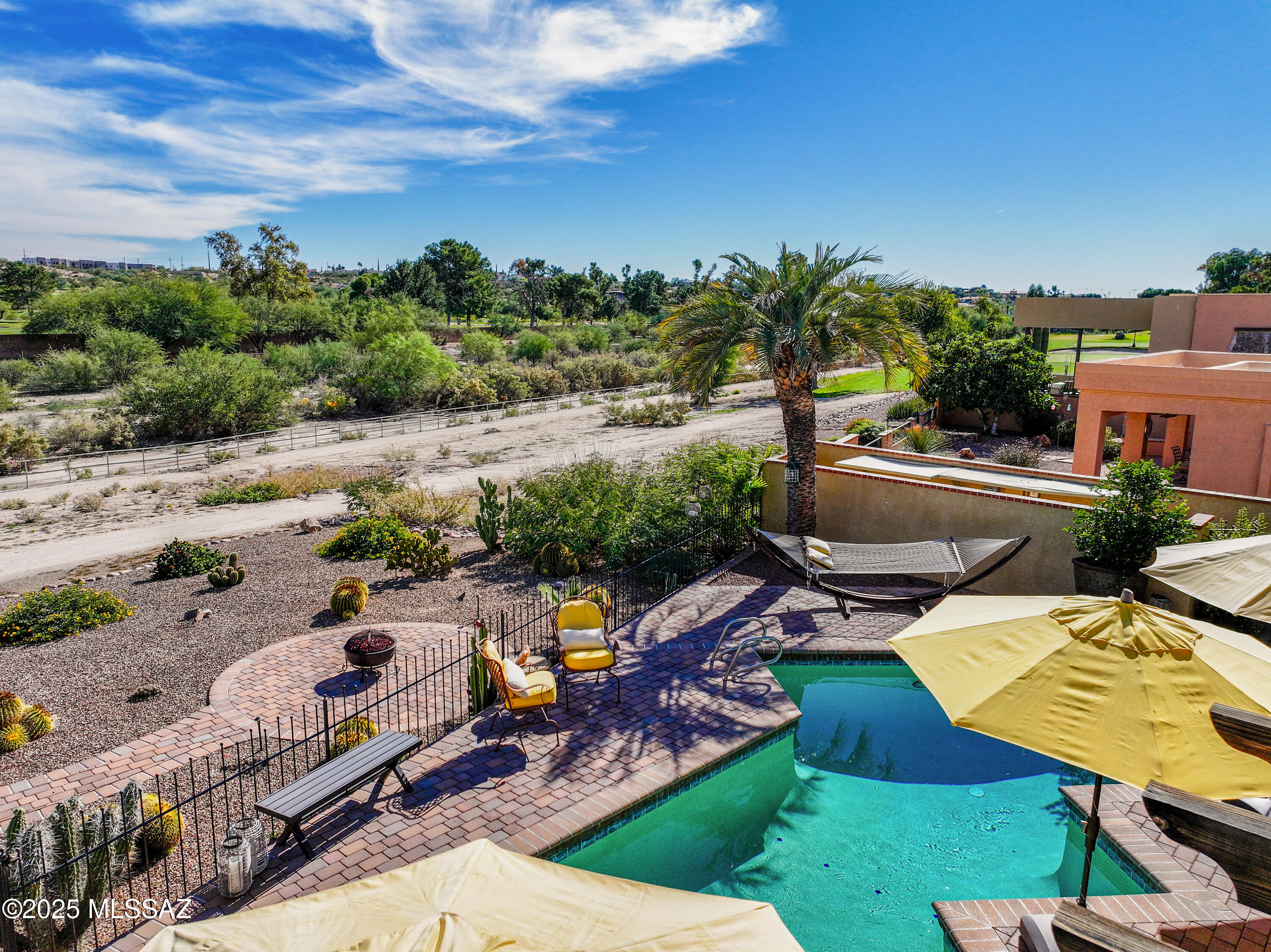 Tucson National Townhomes West(1-80) - Residential