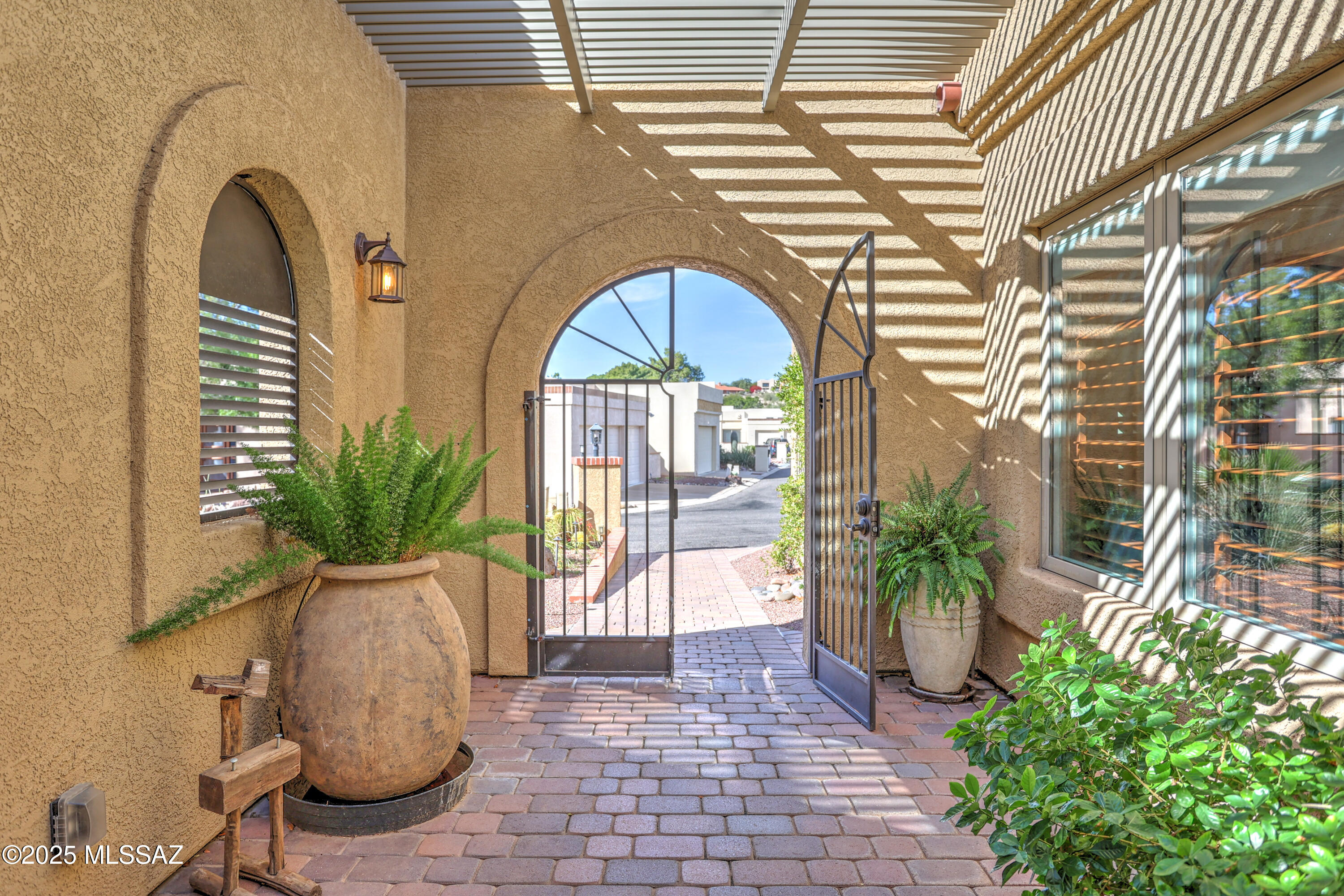 Tucson National Townhomes West(1-80) - Residential