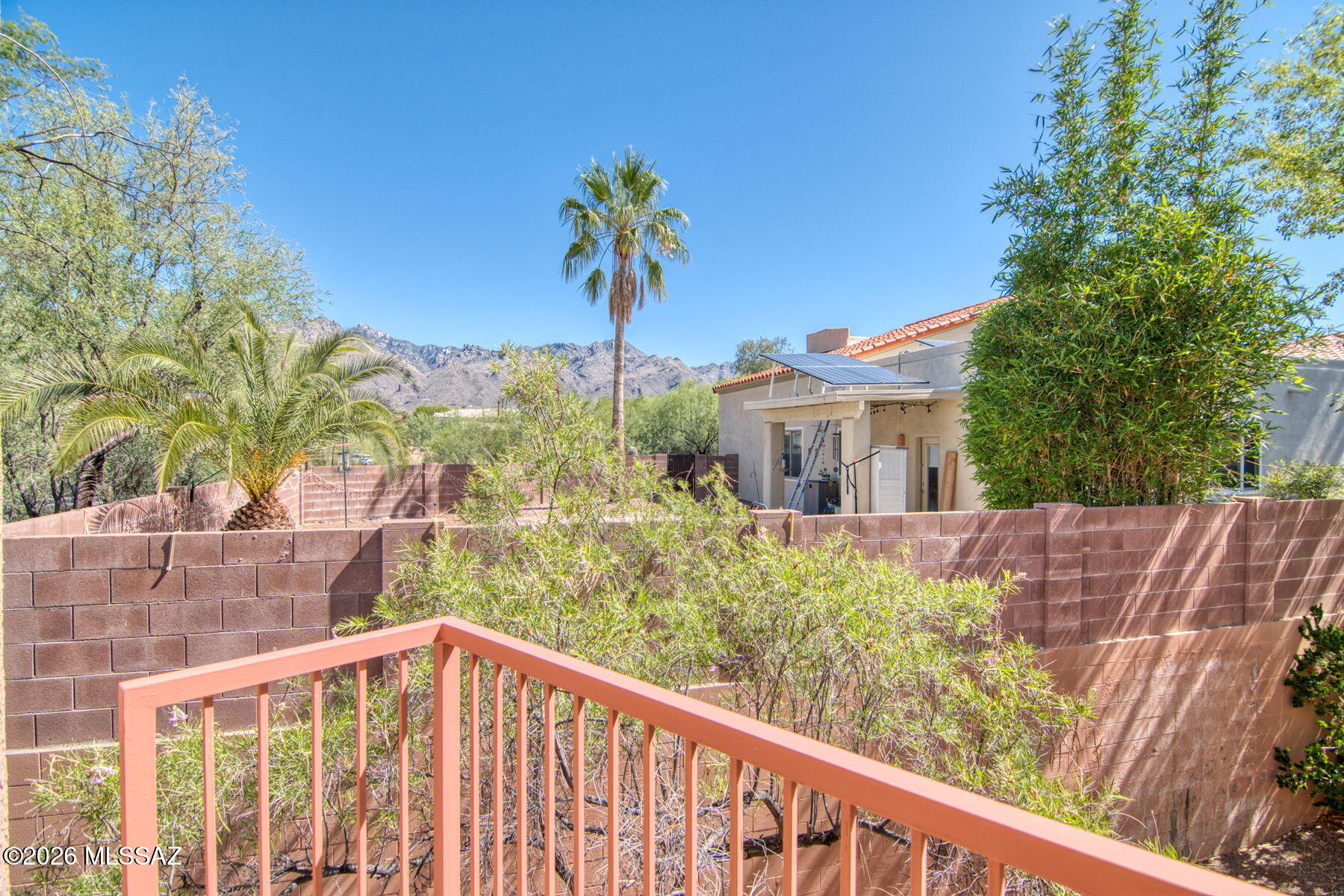 Ventana Vista Condominiums - Residential