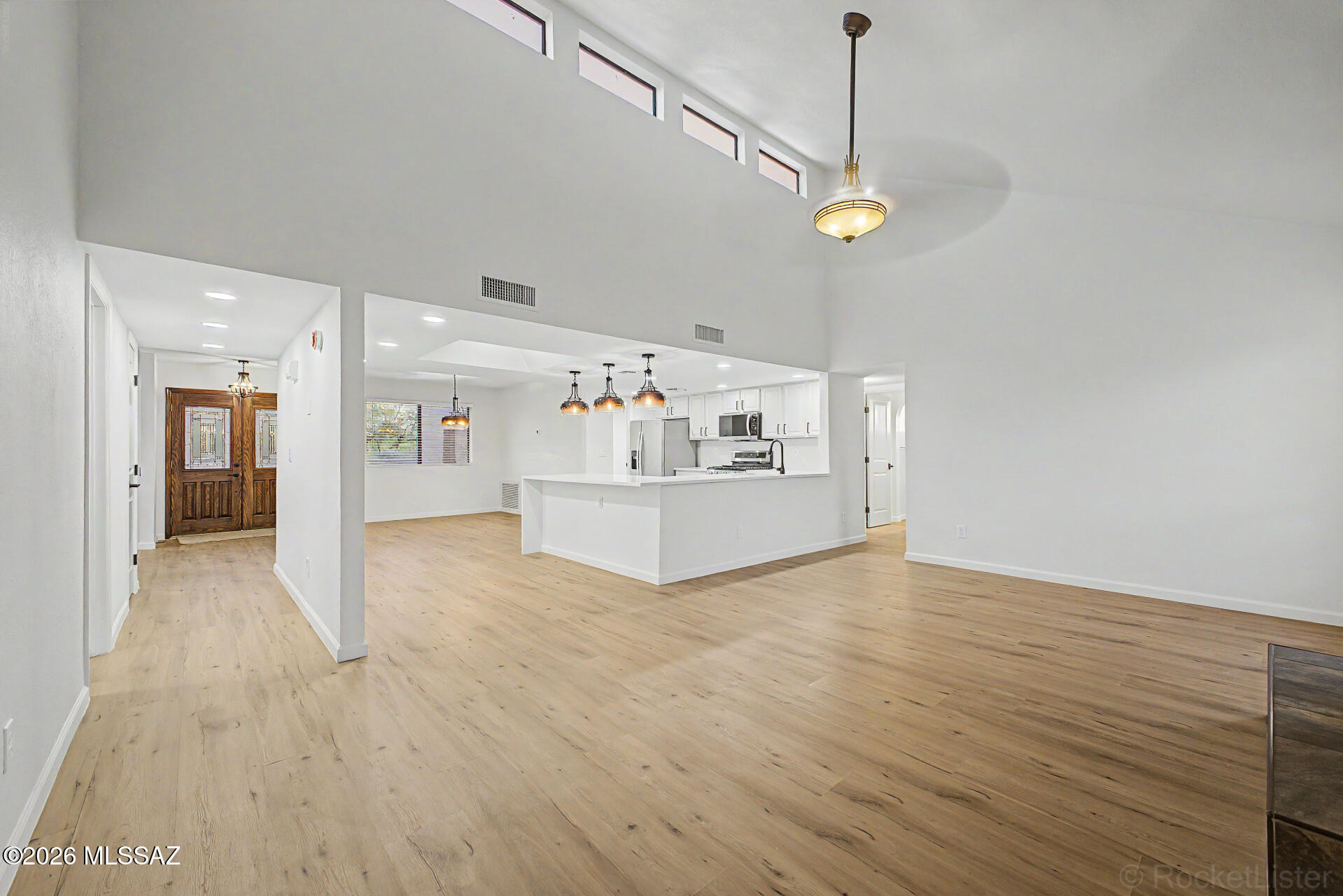 Catalina Madre III  (1-41) - Residential