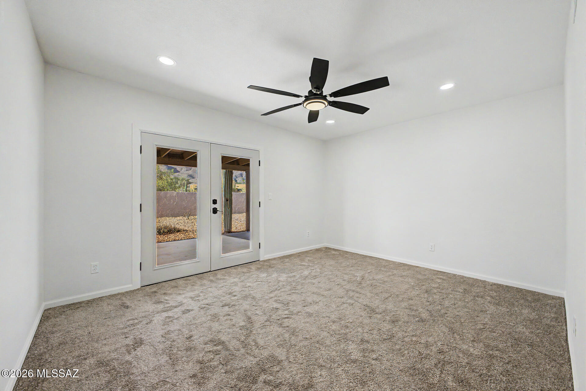 Catalina Madre III  (1-41) - Residential