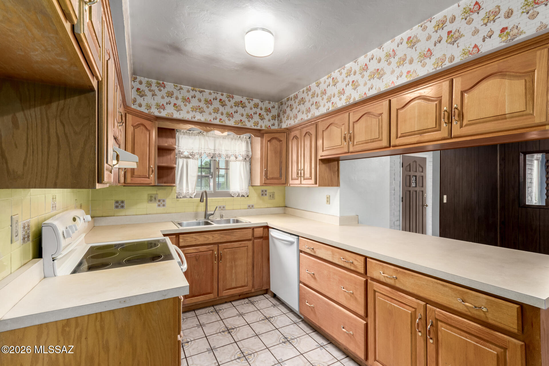 Saddle Hills (1-32) - Residential