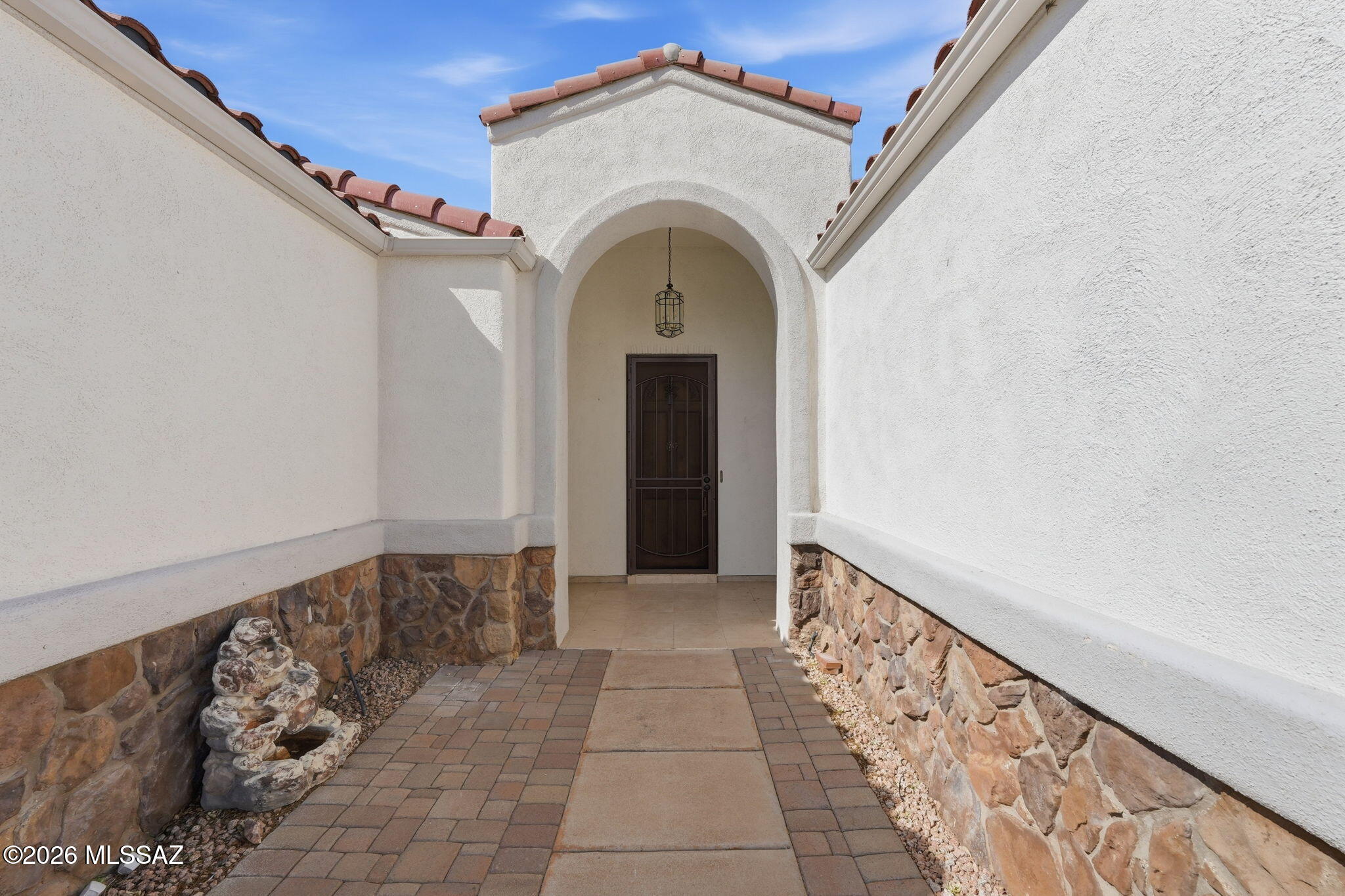 3412 S Waterfall Drive