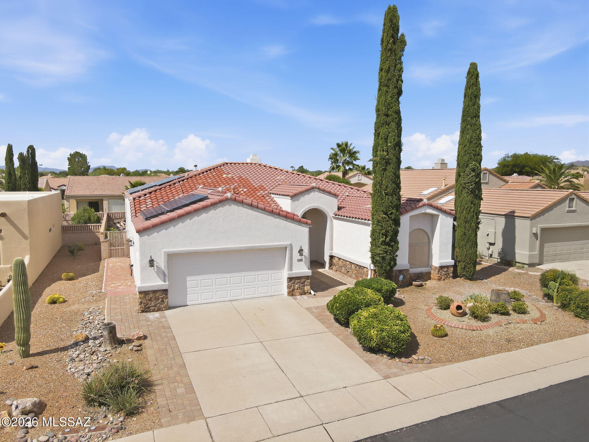 3412 S Waterfall Drive