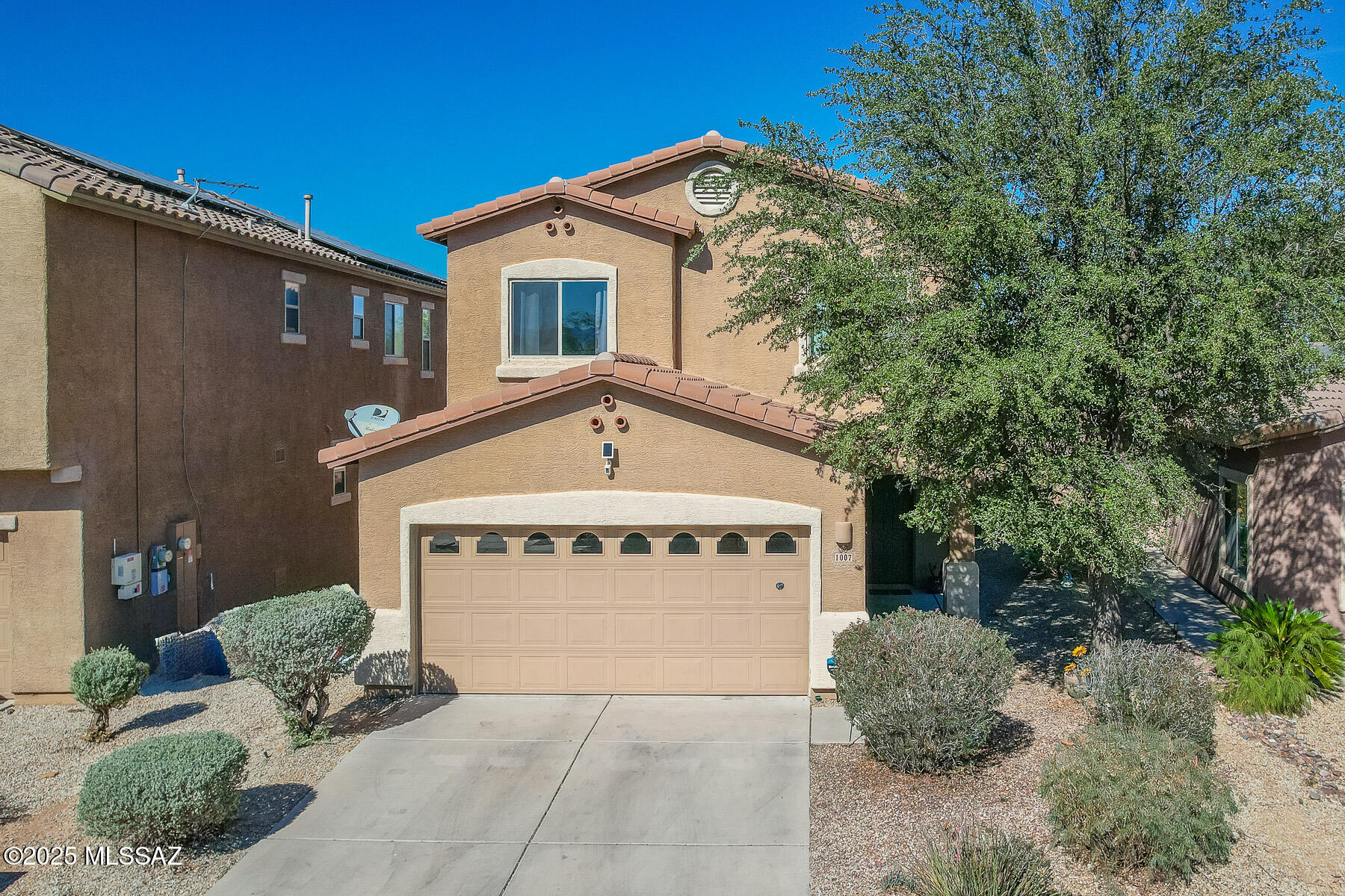 1007 E MOUNT SHIBELL Drive