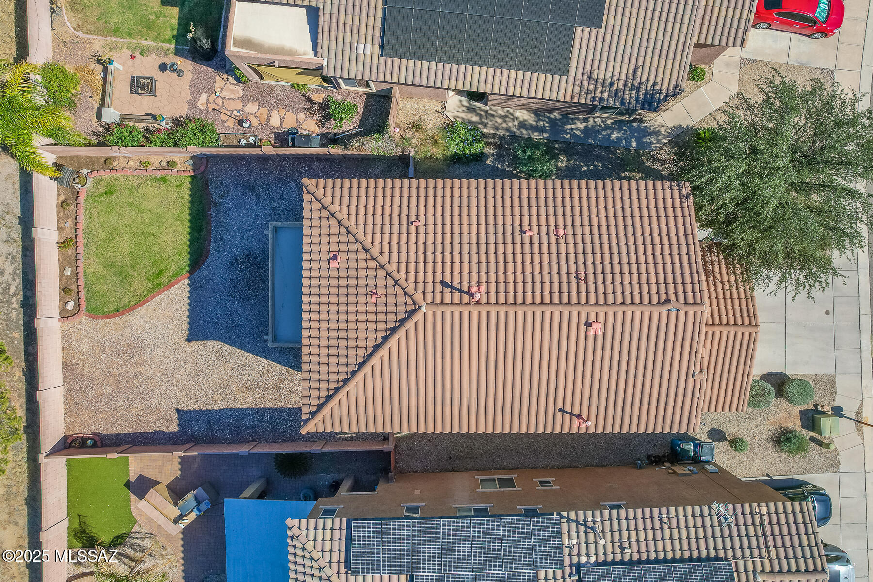 1007 E MOUNT SHIBELL Drive