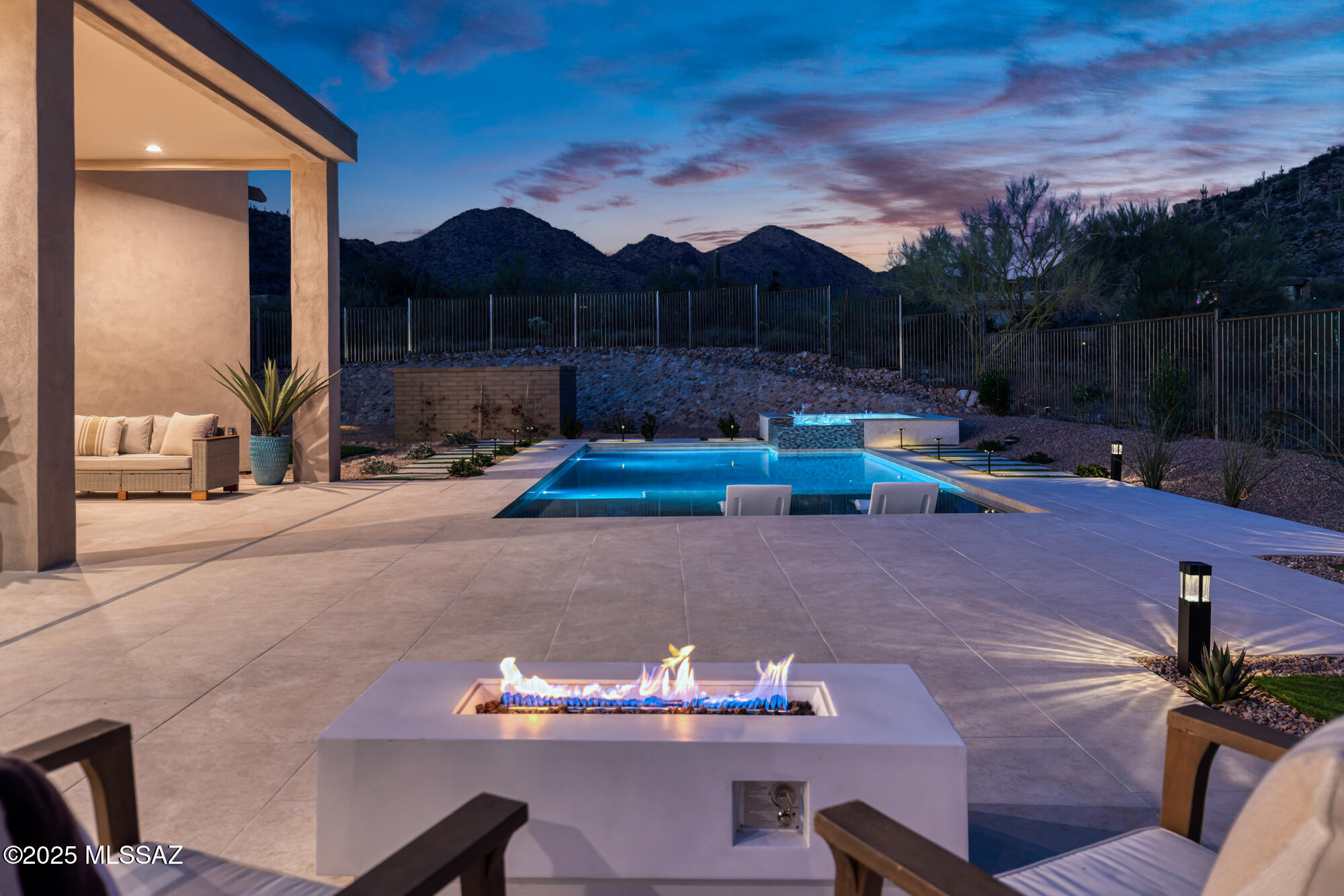 Canyon Pass At Dove Mountain - Residential