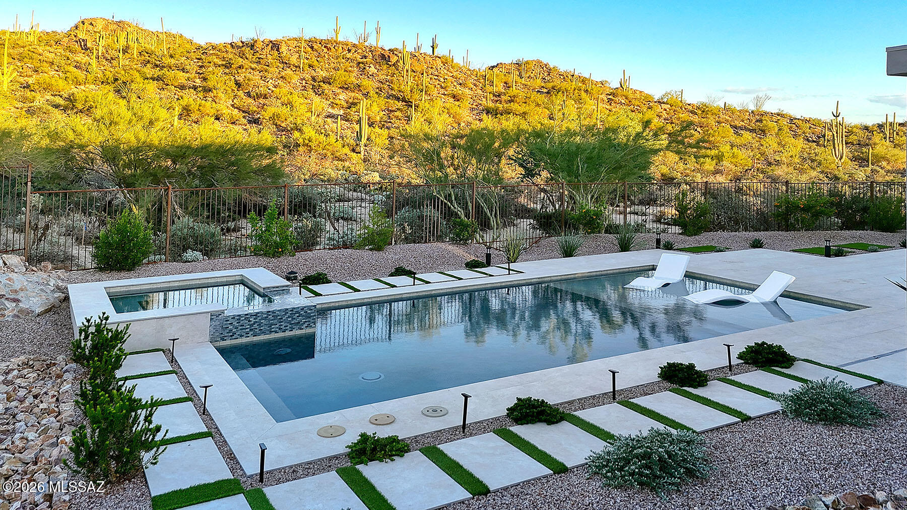 Canyon Pass At Dove Mountain - Residential
