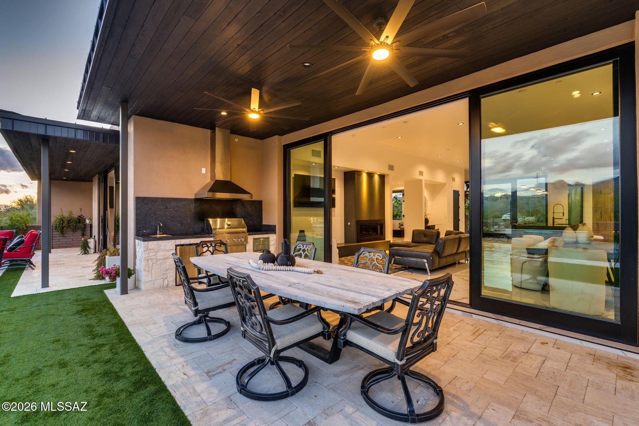 Honey Bee Ridge(The Estates At) - Residential