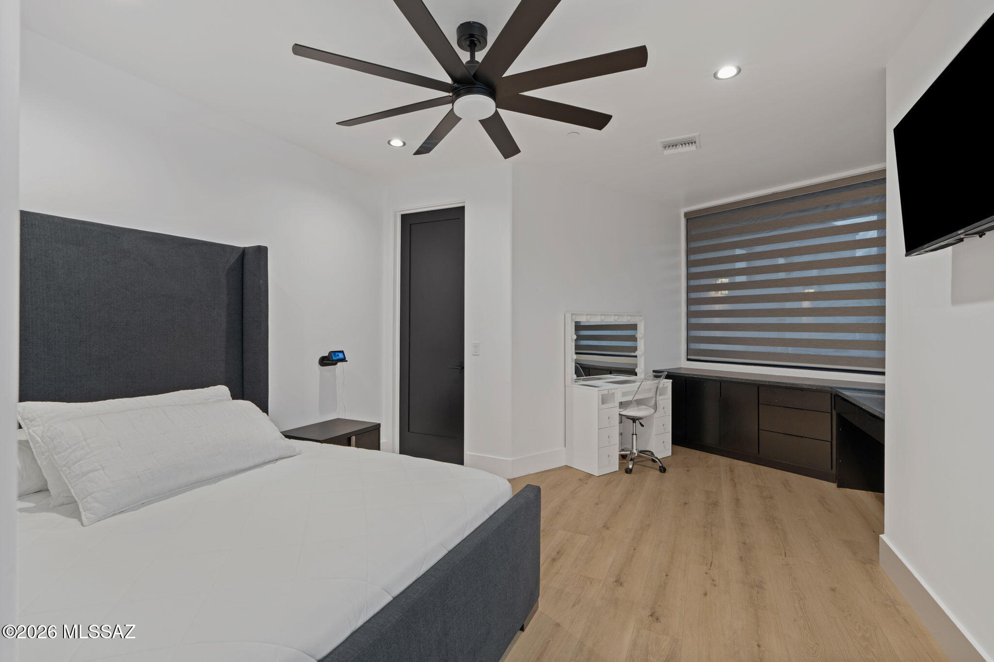 Honey Bee Ridge(The Estates At) - Residential