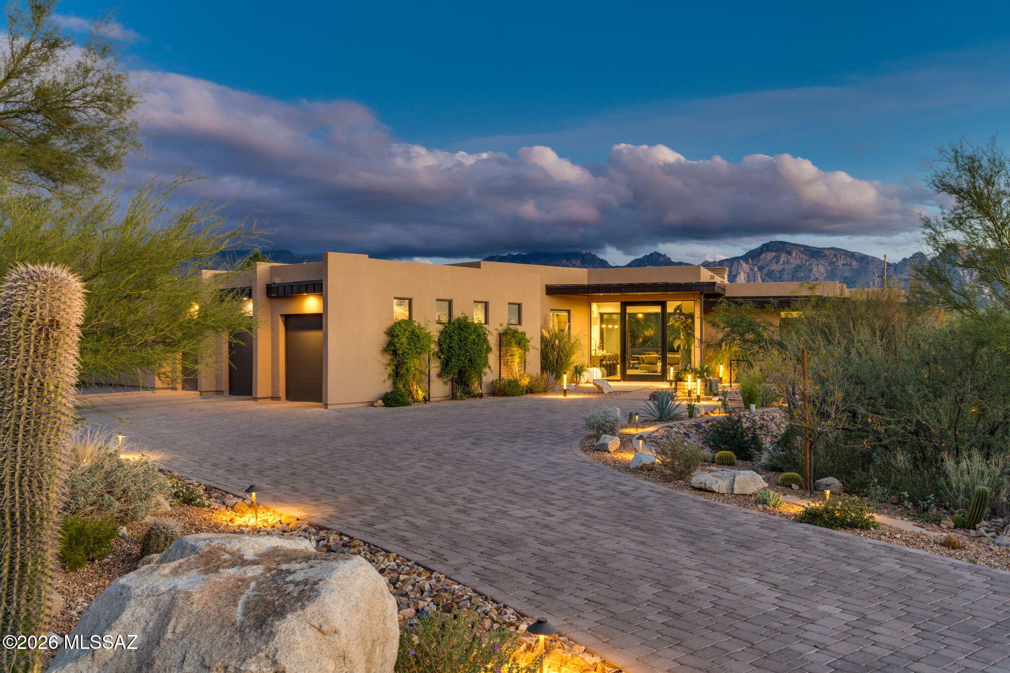 Honey Bee Ridge(The Estates At) - Residential