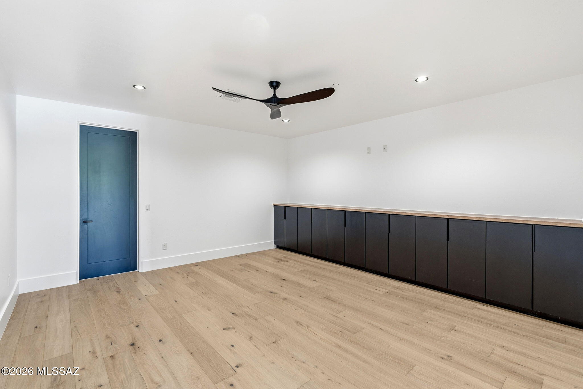 Honey Bee Ridge(The Estates At) - Residential